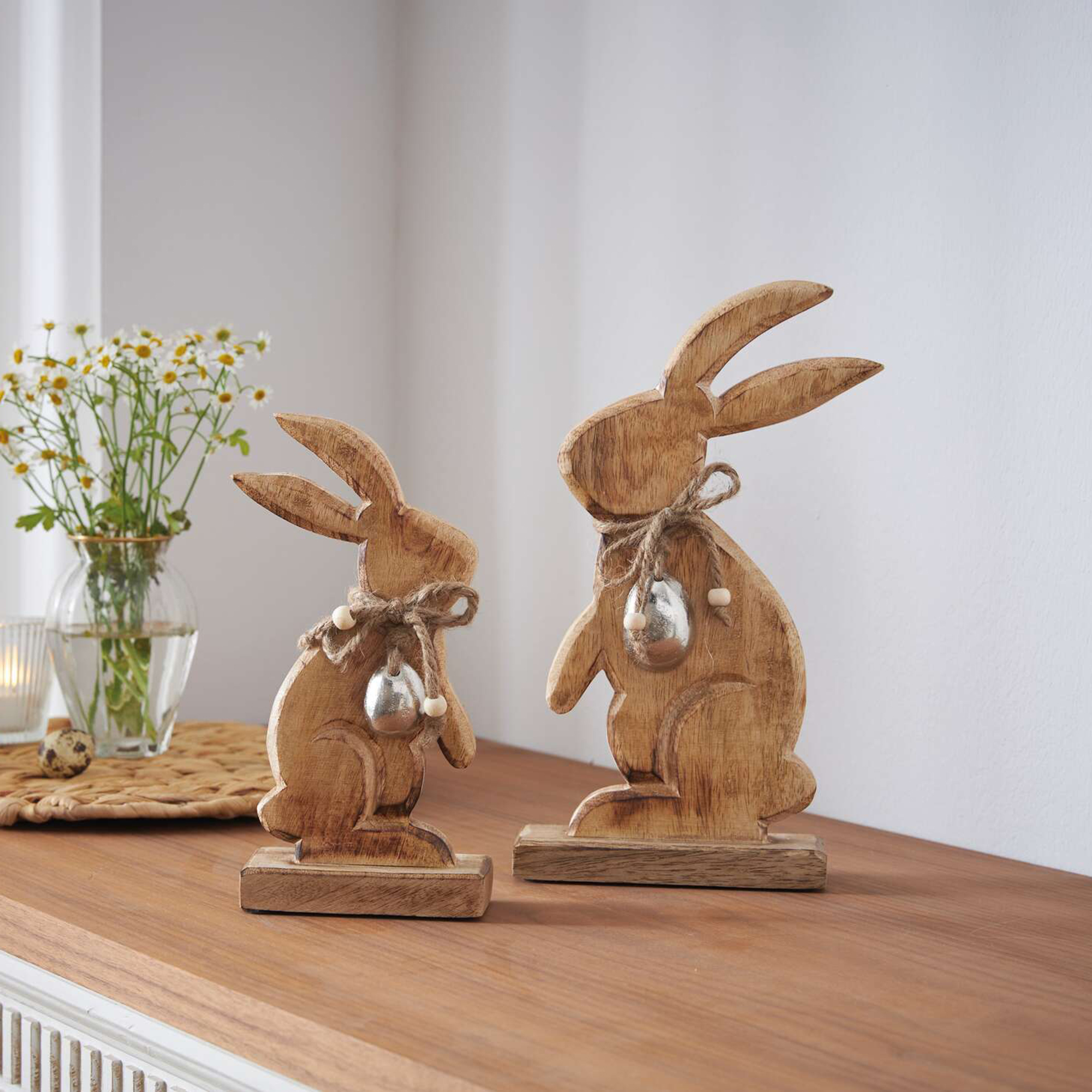 Acheter Lot de 2 décorations de Pâques "lapins de Pâques"  dans la boutique en ligne de Frank Flechtwaren