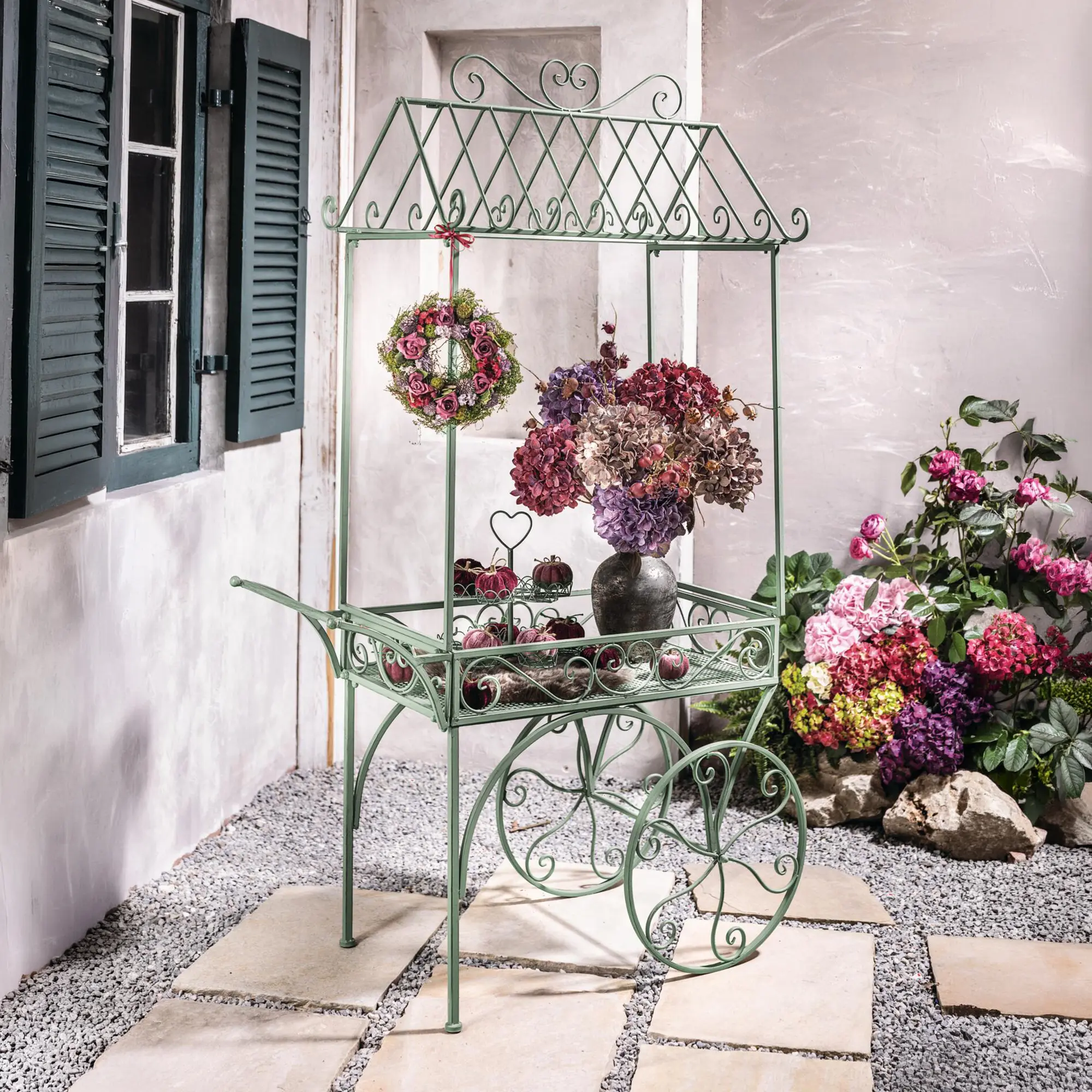 Acheter Chariot de service décoratif "Vintage"  dans la boutique en ligne de Frank Flechtwaren pour Jardin d'automne nostalgique