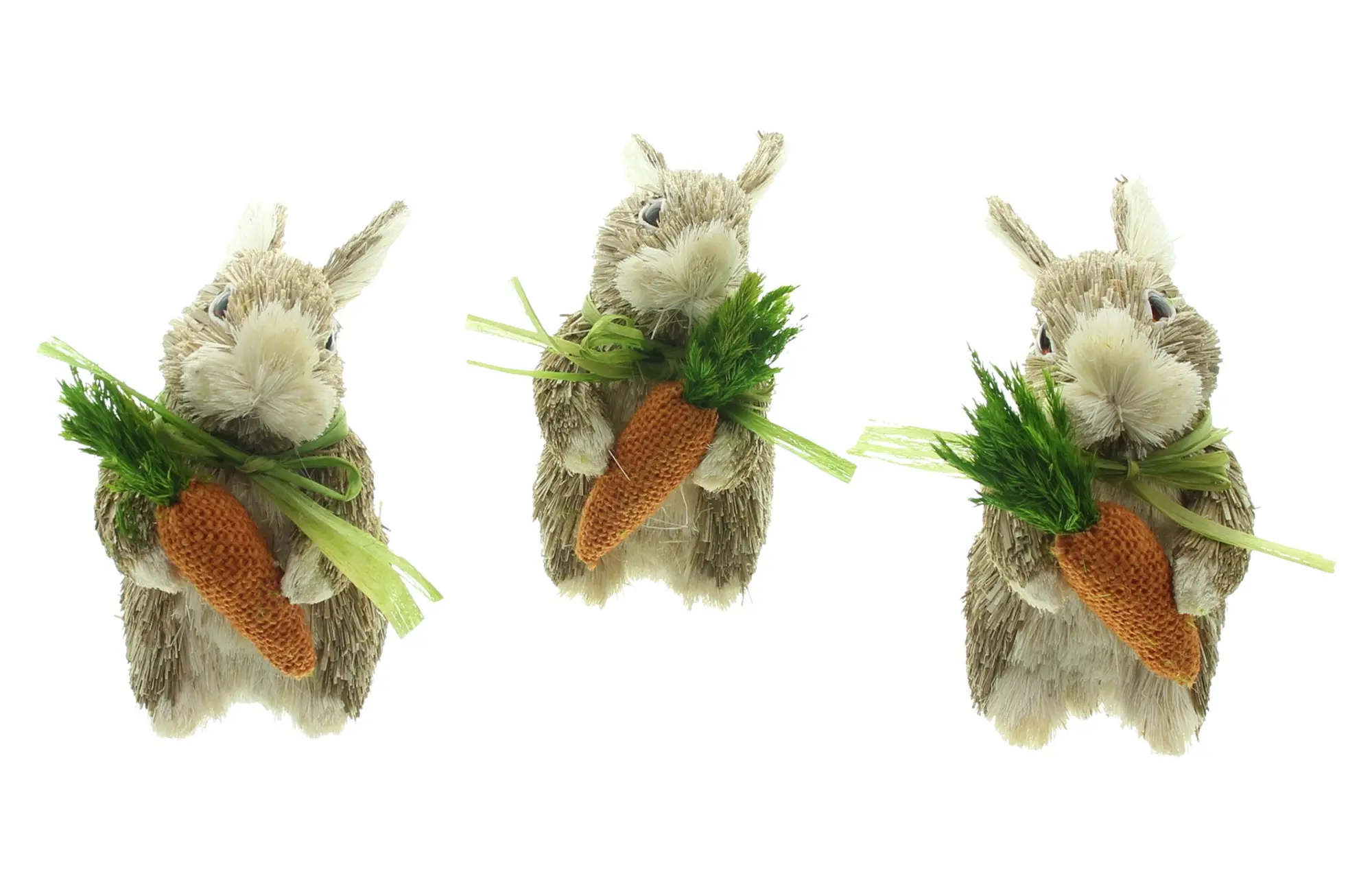 Acheter lot de 3 figurines "lapin avec carotte"  dans la boutique en ligne de Frank Flechtwaren pour Lapin &amp; co