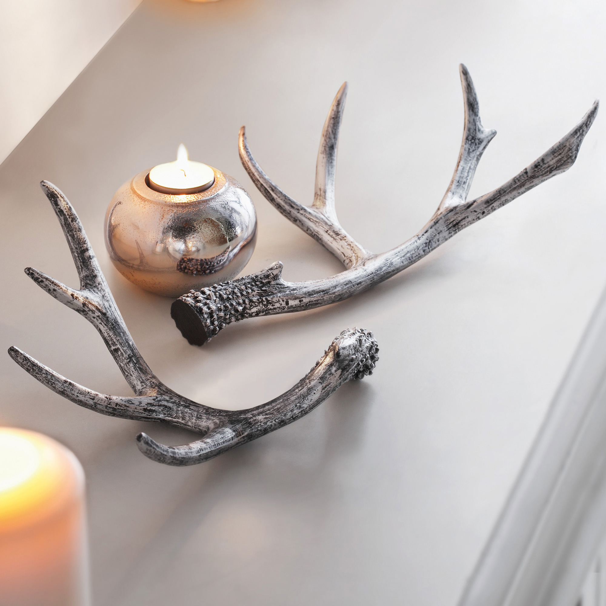 Acheter Lot de 2 bois de cerf "argenté"  dans la boutique en ligne de Frank Flechtwaren