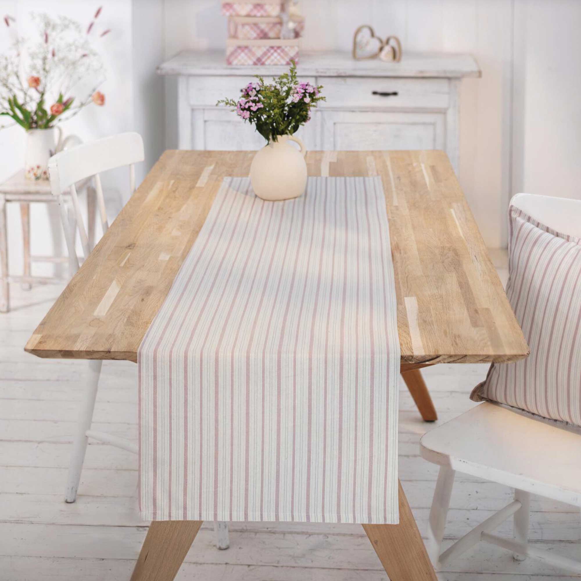 Acheter Chemin de table "nostalgie"  dans la boutique en ligne de Frank Flechtwaren