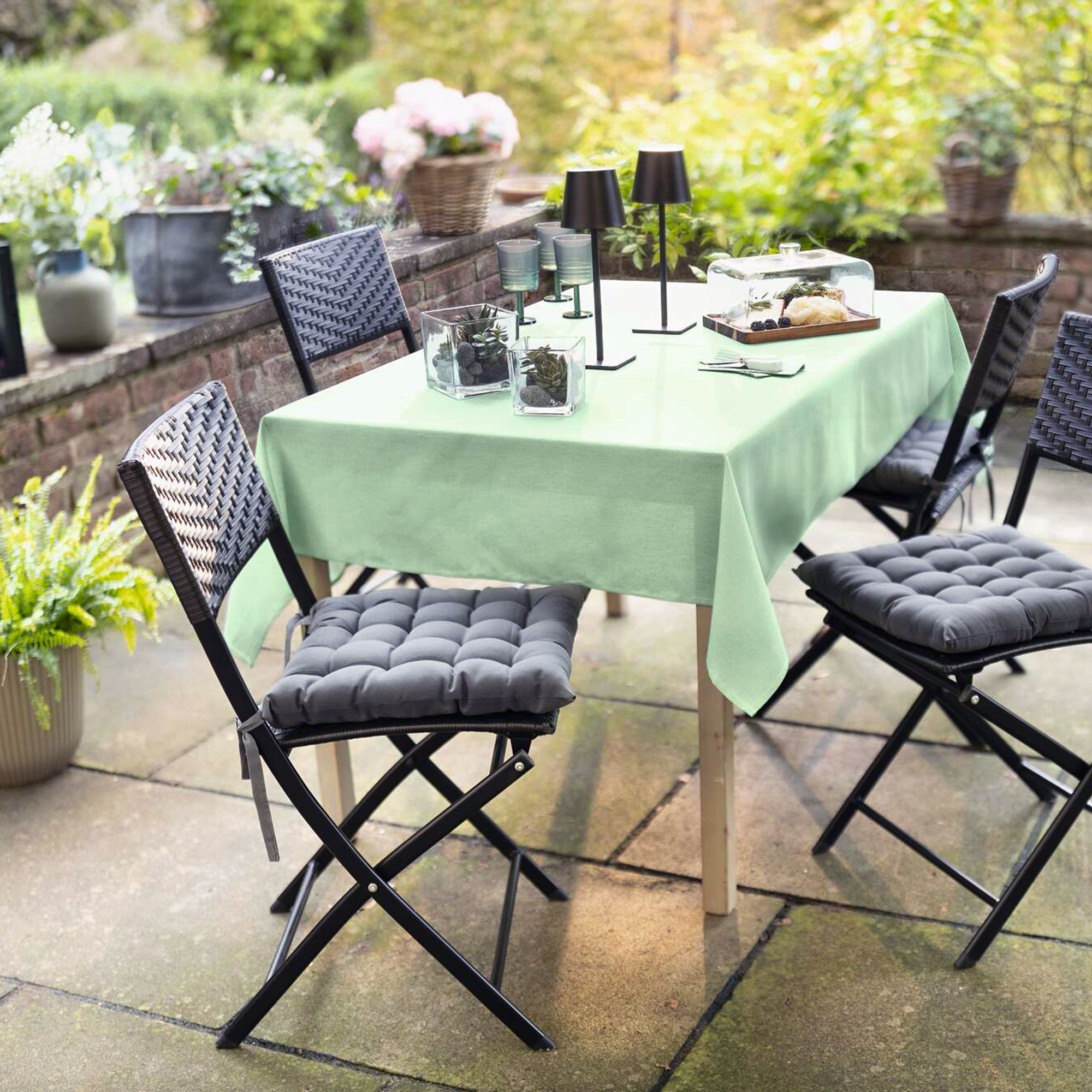 Acheter Lot de 4 coussins d'assise "Grey"  dans la boutique en ligne de Frank Flechtwaren pour Cuisine