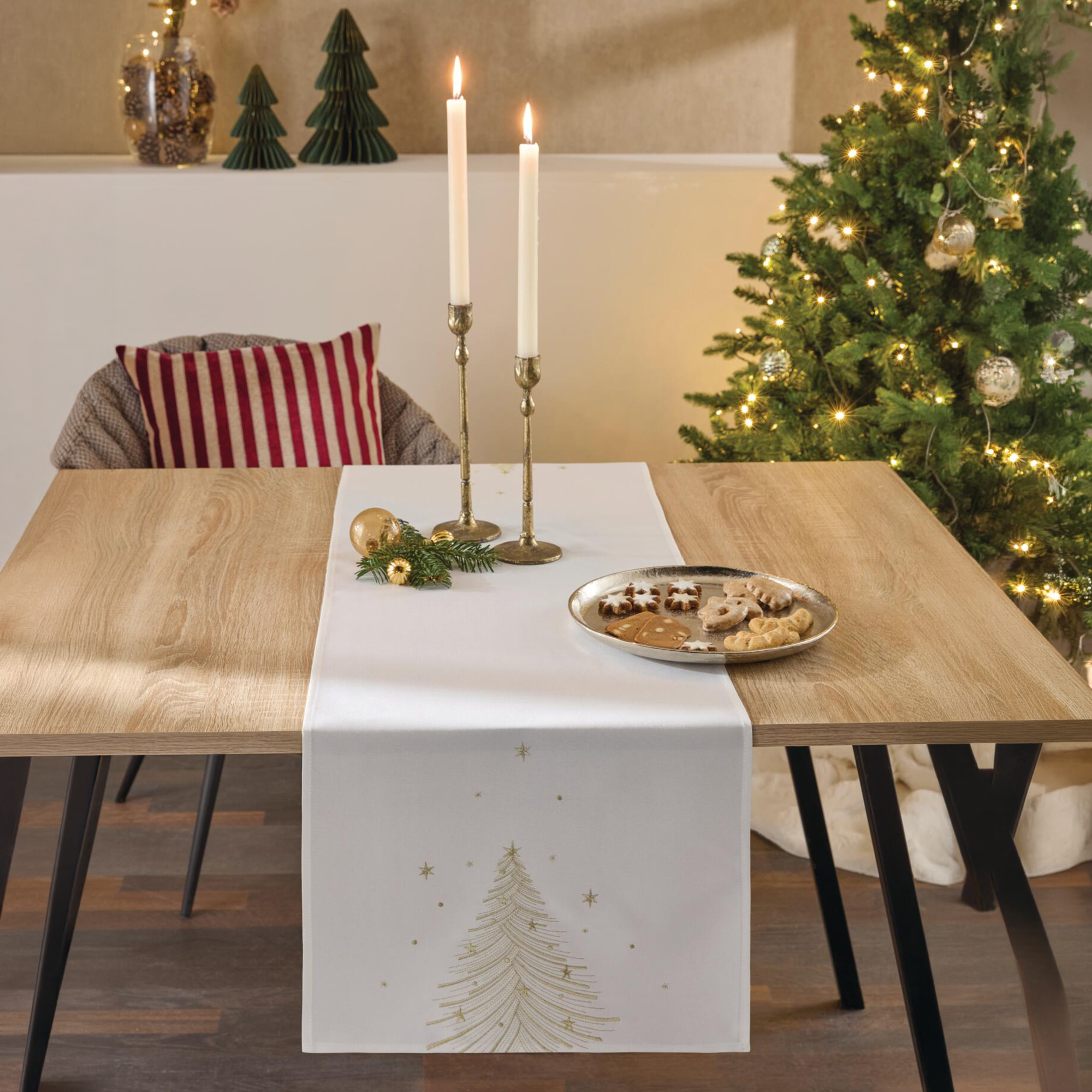 Acheter Lot de 2 bougeoirs "doré"  dans la boutique en ligne de Frank Flechtwaren