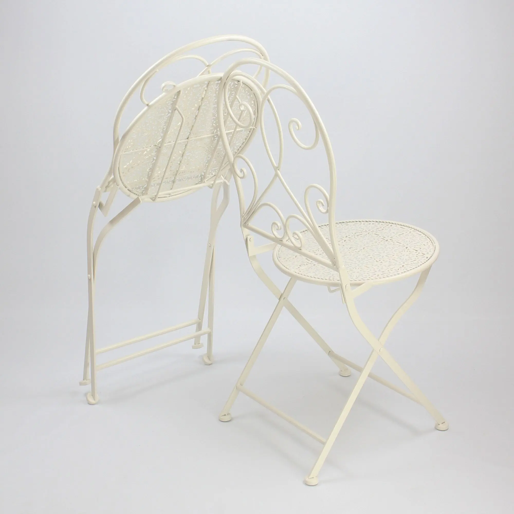 Acheter Set bistrot "White Romance" 3 éléments  dans la boutique en ligne de Frank Flechtwaren pour Balcon