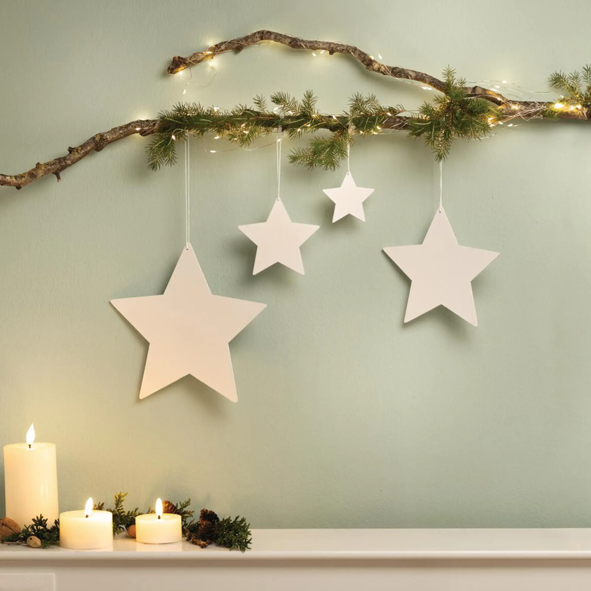 Acheter Lot de 4 suspensions étoiles "White"  dans la boutique en ligne de Frank Flechtwaren pour Étoiles