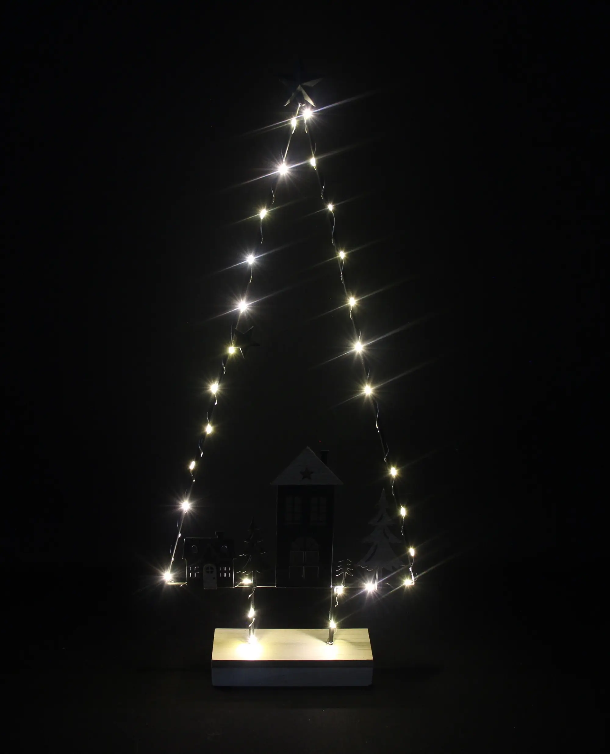 Acheter Sapin LED "christmas"  dans la boutique en ligne de Frank Flechtwaren pour Sapins