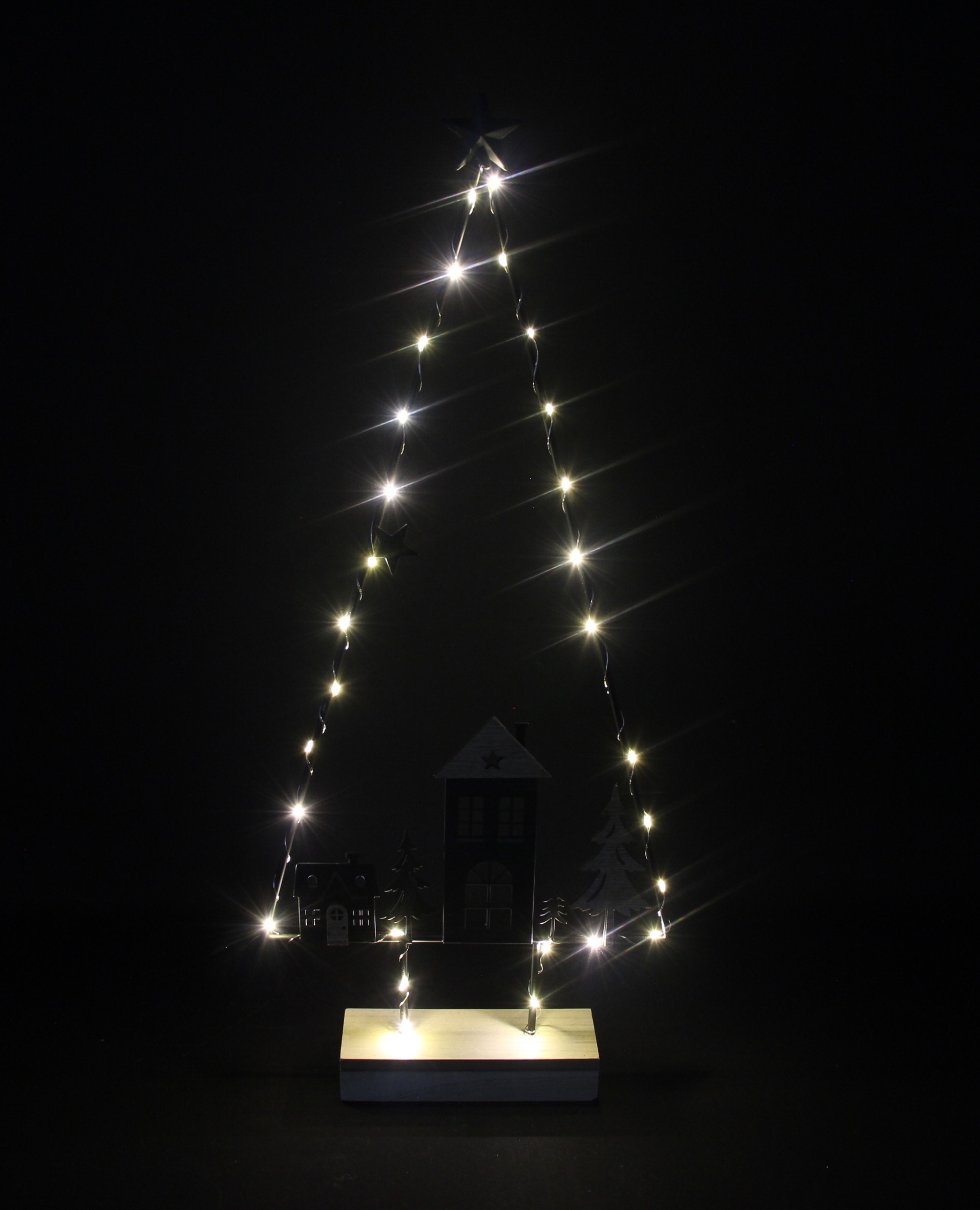 Acheter Sapin LED "christmas"  dans la boutique en ligne de Frank Flechtwaren pour Sapins