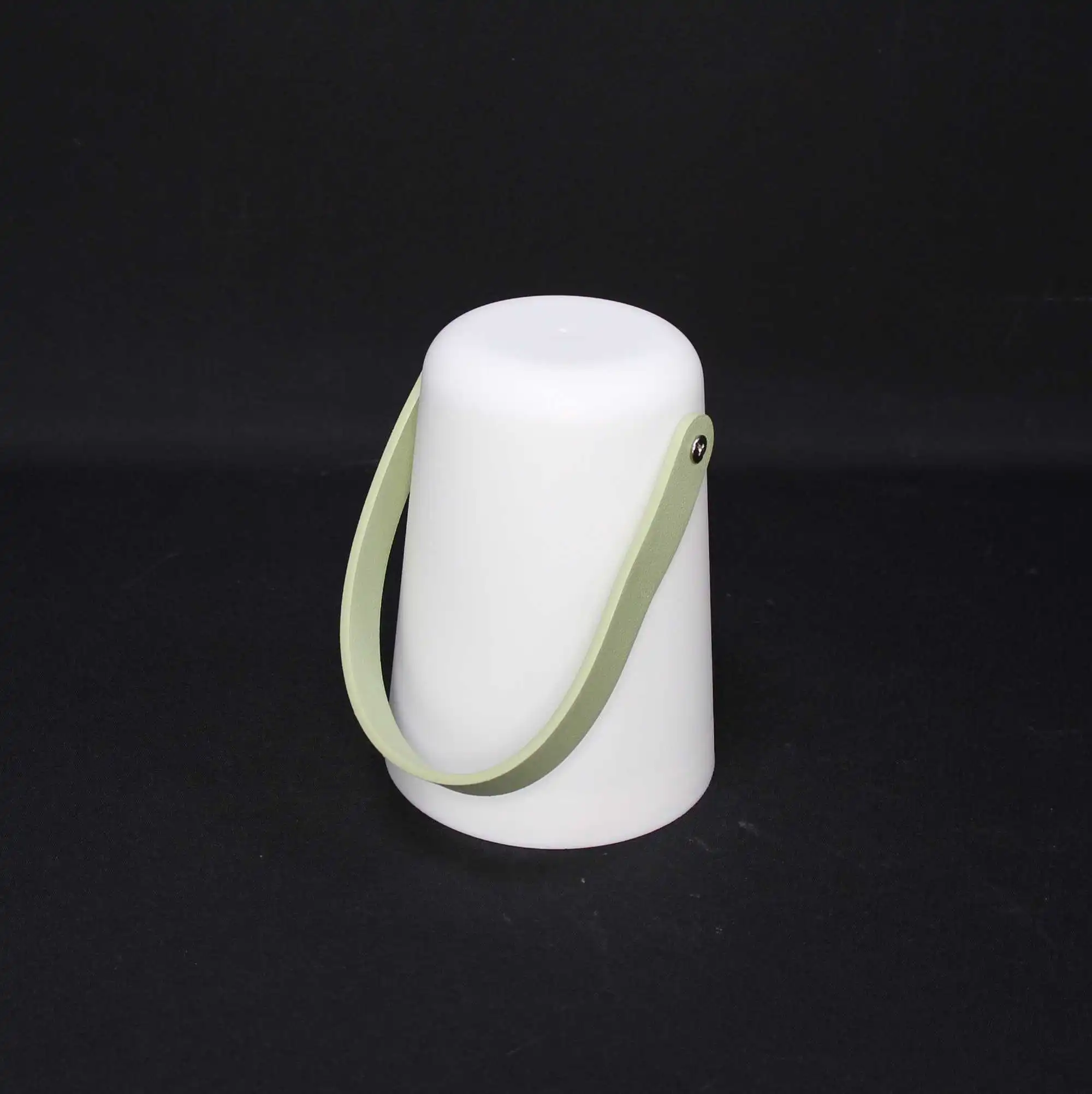 Acheter Lampe LED "Green Handle"  dans la boutique en ligne de Frank Flechtwaren pour Luminaires de jardin