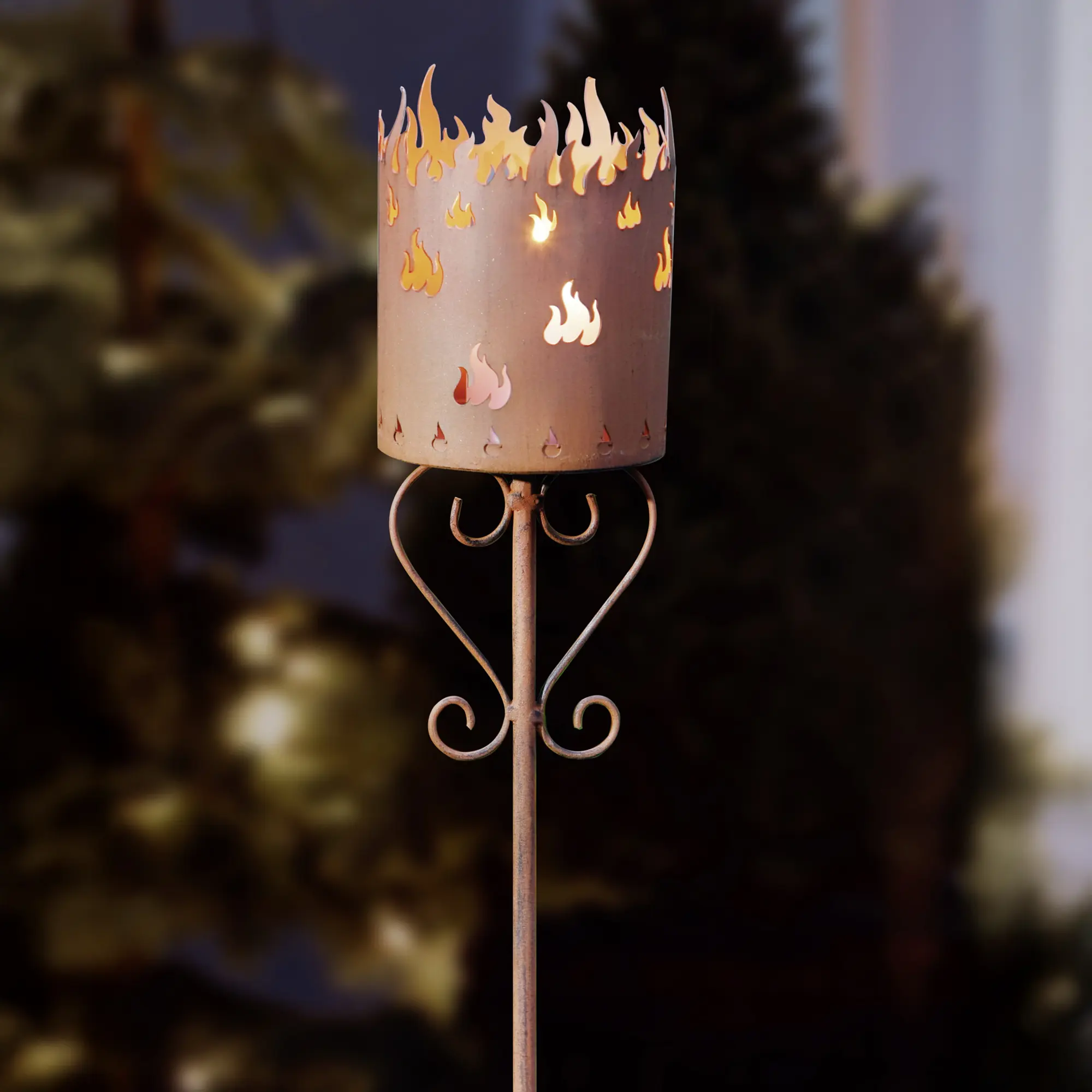 Acheter Pic de jardin "flammes"  dans la boutique en ligne de Frank Flechtwaren