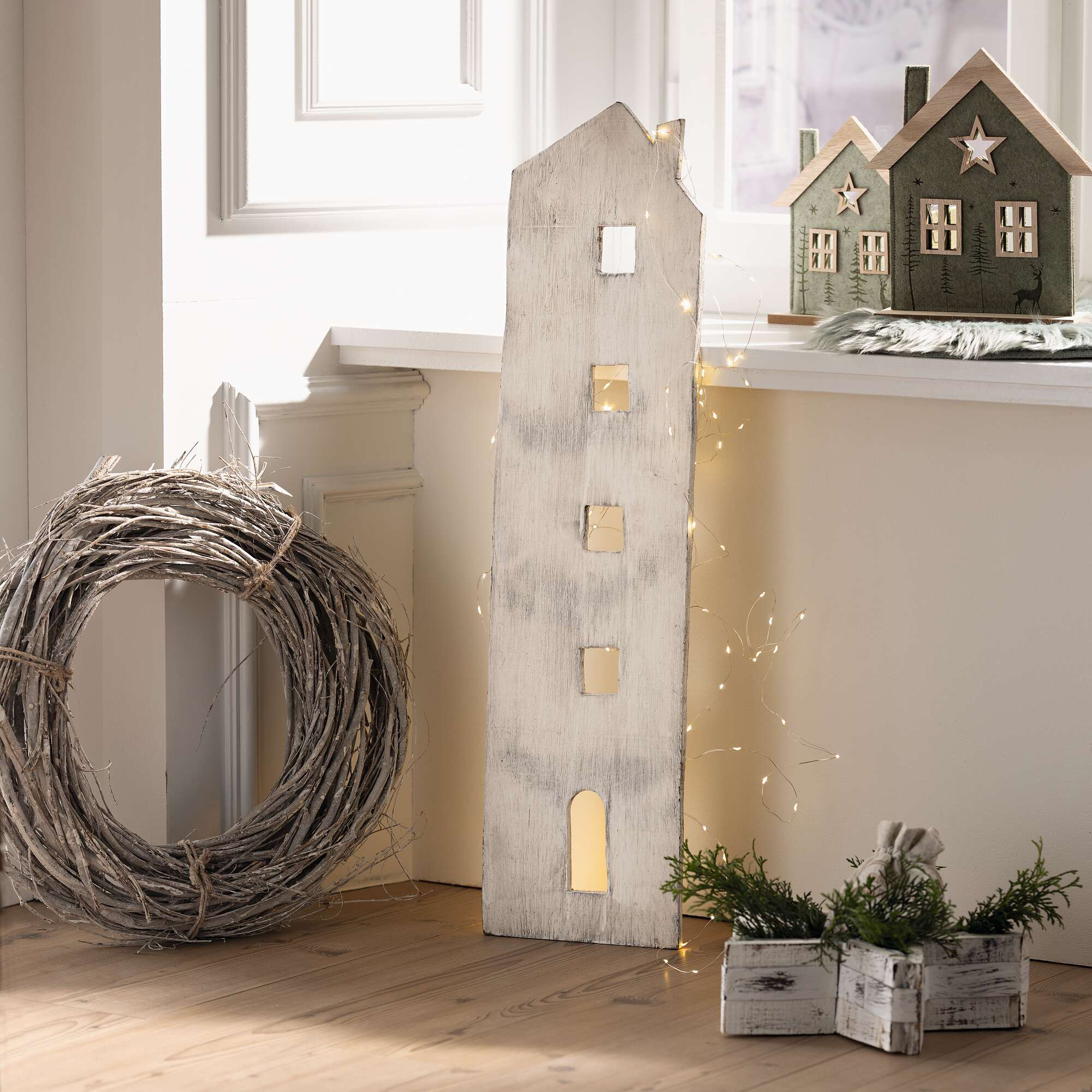 Acheter Décoration en bois "maison"  dans la boutique en ligne de Frank Flechtwaren