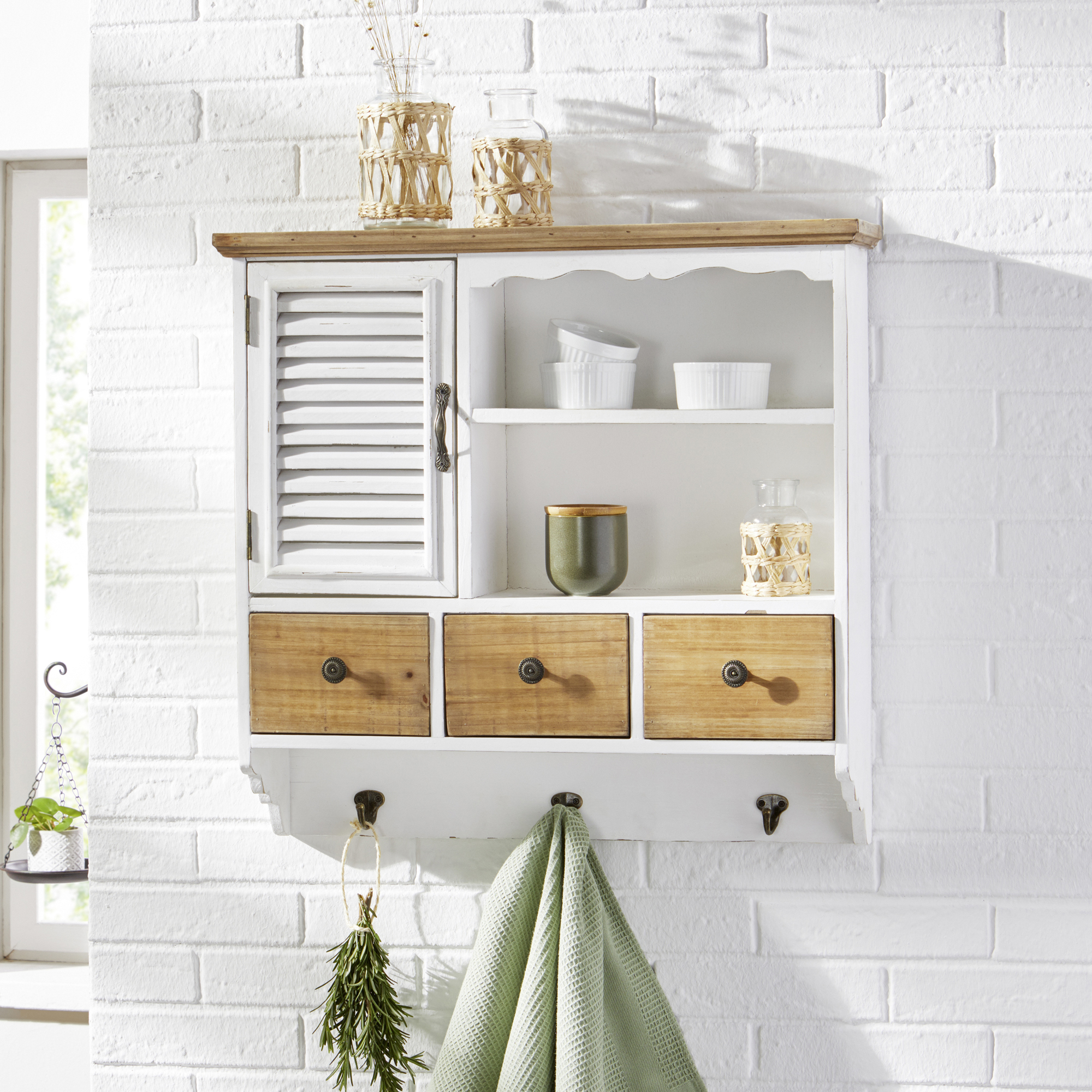 Acheter Armoire suspendue "White Cottage"  dans la boutique en ligne de Frank Flechtwaren