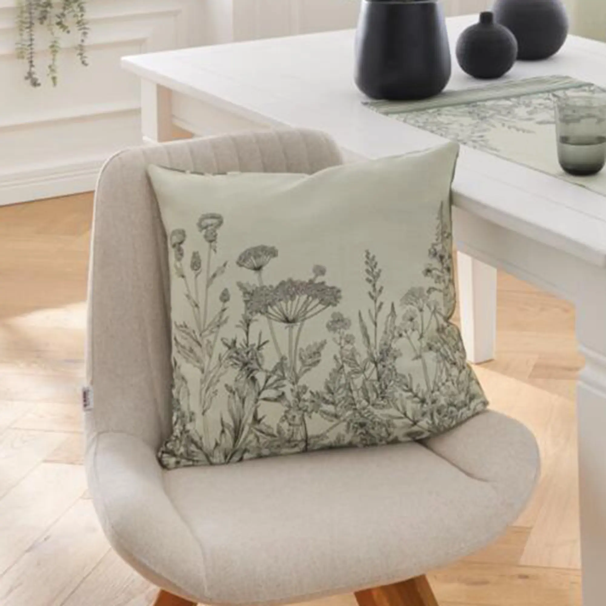 Acheter Housse de coussin "fleurs des champs"  dans la boutique en ligne de Frank Flechtwaren