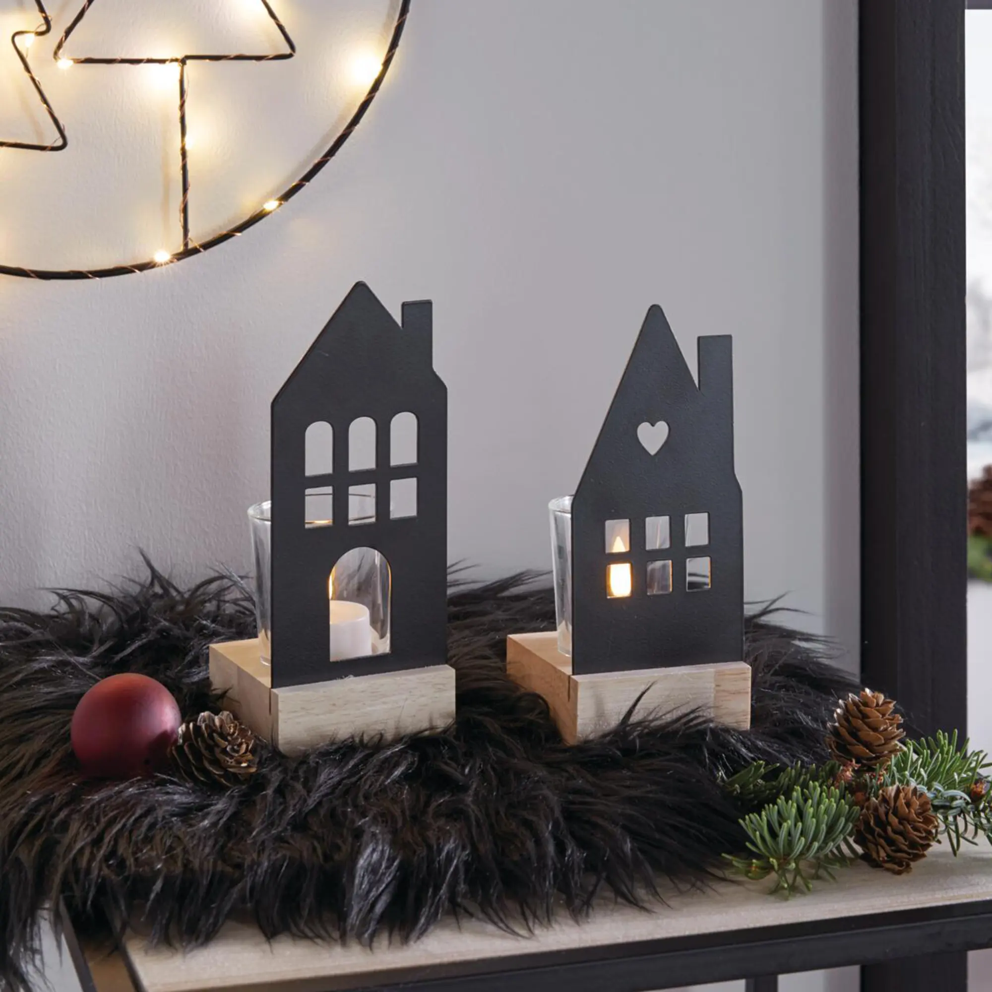 Acheter Lot de 2 photophores "maison"  dans la boutique en ligne de Frank Flechtwaren pour Photophores