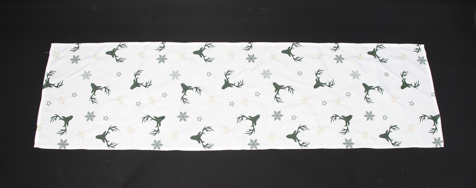 Acheter Chemin de table "cerf d'hiver"  dans la boutique en ligne de Frank Flechtwaren pour Chemins de table