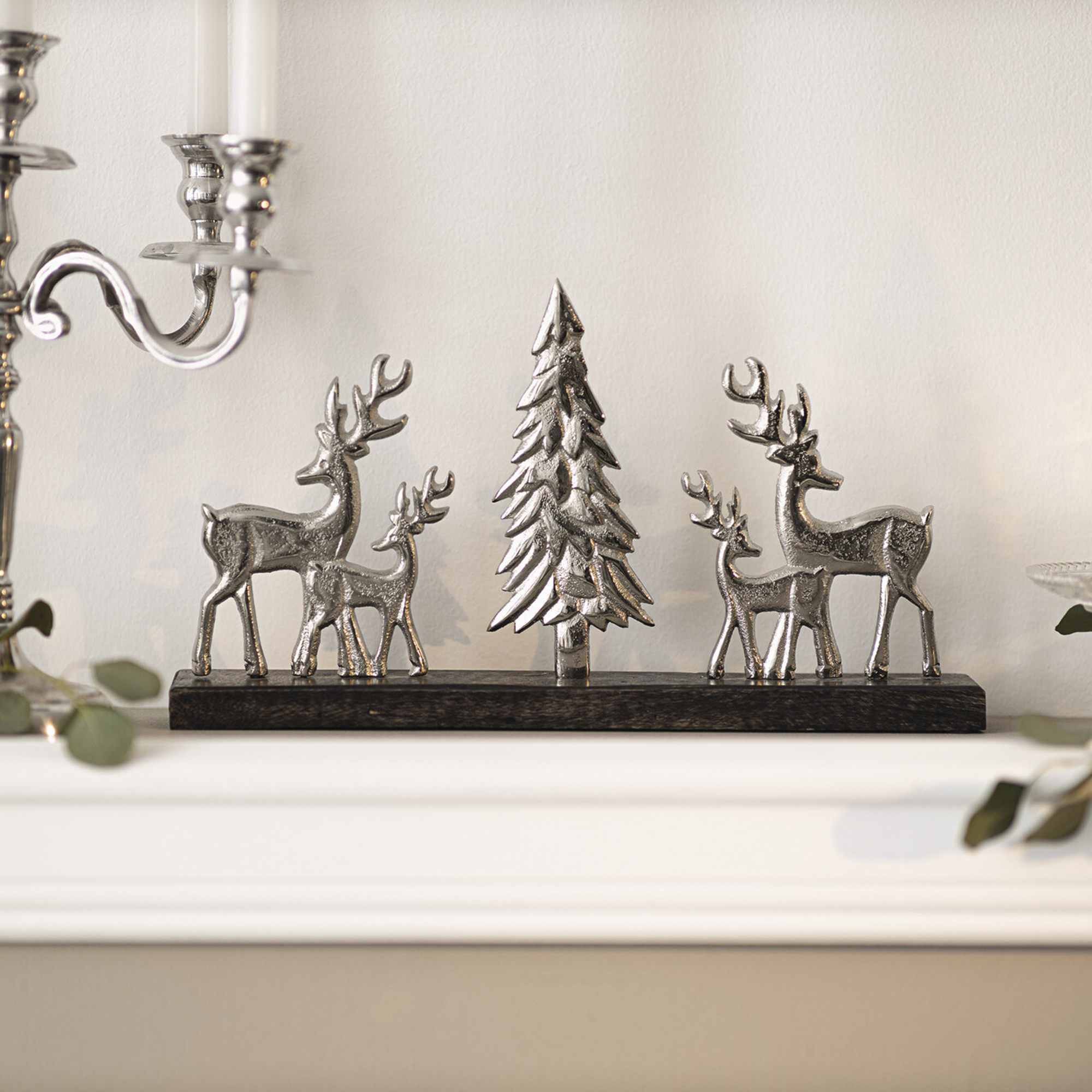 Acheter Planche déco "renne &amp; sapin"  dans la boutique en ligne de Frank Flechtwaren pour Figurines