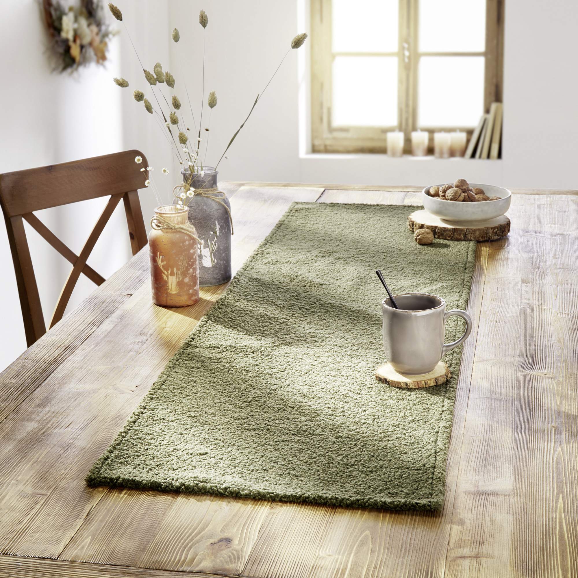 Acheter Chemin de table "vert mousse"  dans la boutique en ligne de Frank Flechtwaren