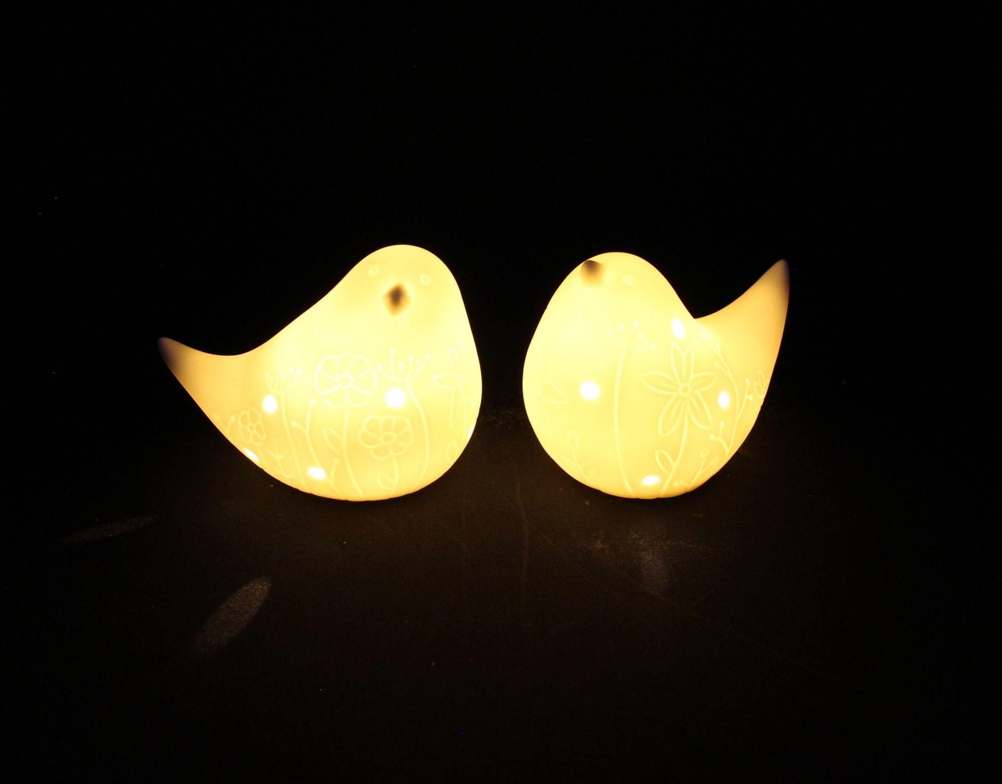 Acheter Lot de 2 oiseaux LED "prairie fleurie" dans la boutique en ligne de Frank Flechtwaren pour Pâques Acheter Lot de 2 oiseaux LED "prairie fleurie" dans la boutique en ligne de Frank Flechtwaren pour Pâques
