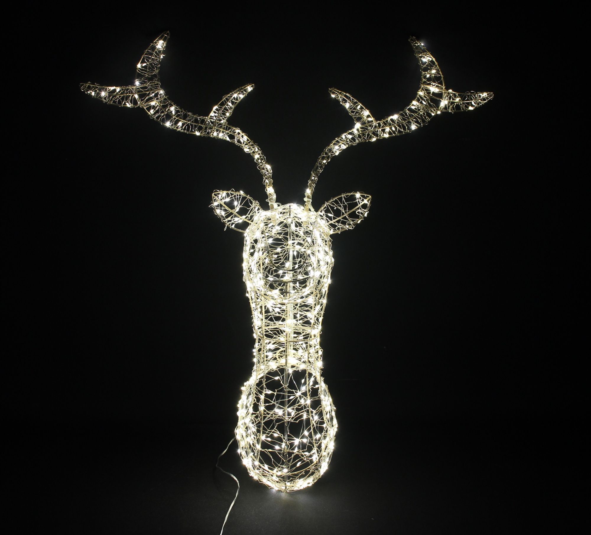 Acheter Décoration murale LED « Tête de cerf »  dans la boutique en ligne de Frank Flechtwaren pour Décorations murales