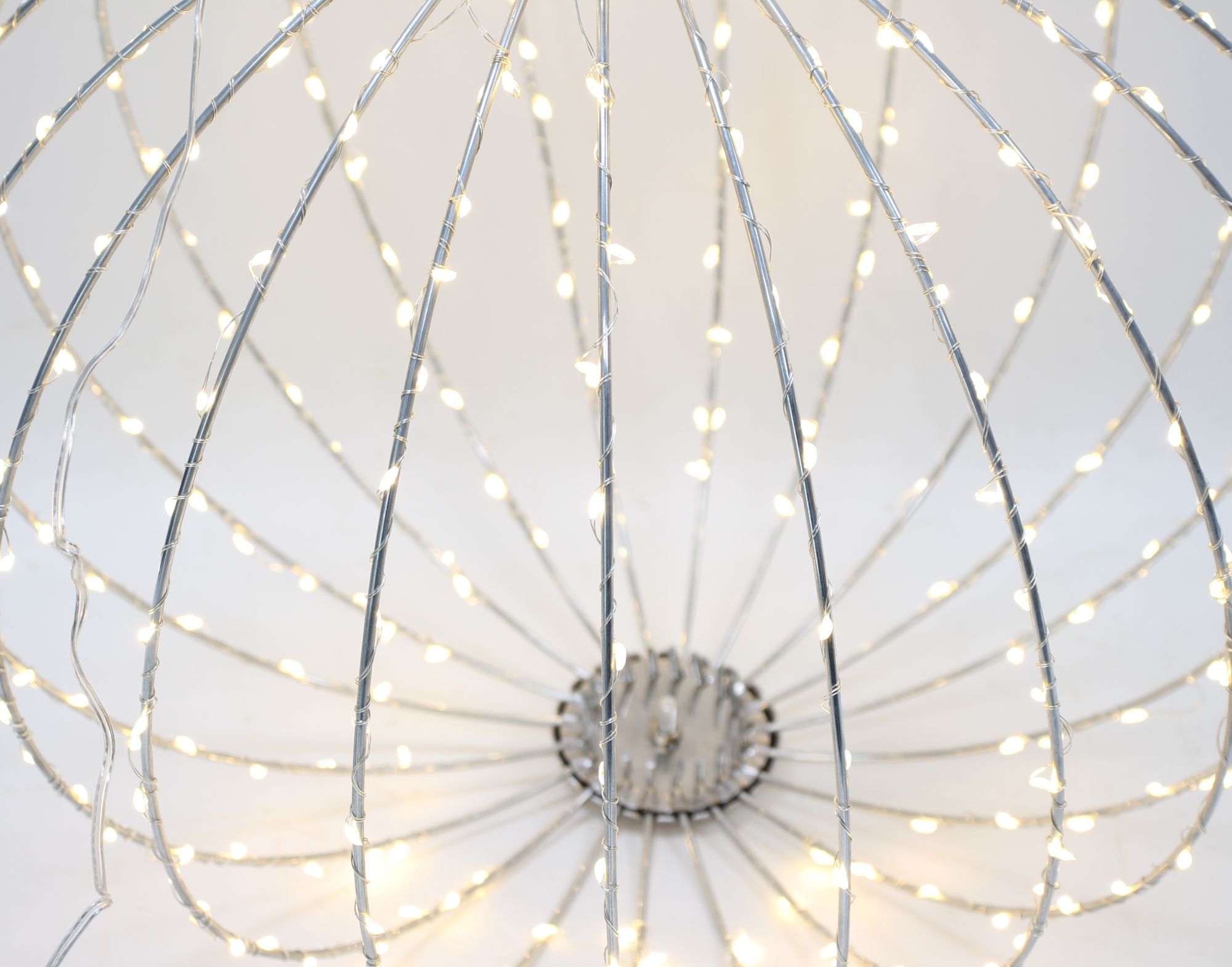 Acheter Grande boule LED "Shine" dans la boutique en ligne de Frank Flechtwaren pour Noël Acheter Grande boule LED "Shine" dans la boutique en ligne de Frank Flechtwaren pour Noël