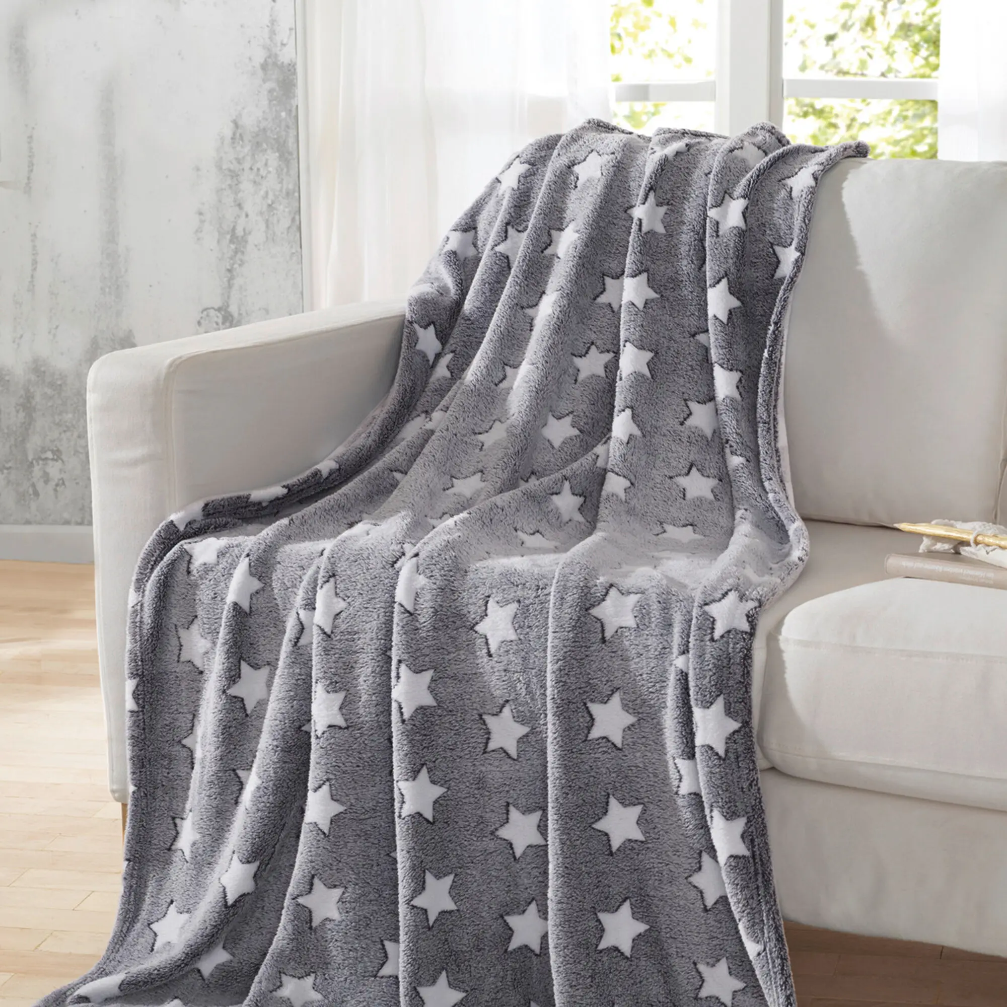 Acheter Plaid "White-Stars"  dans la boutique en ligne de Frank Flechtwaren