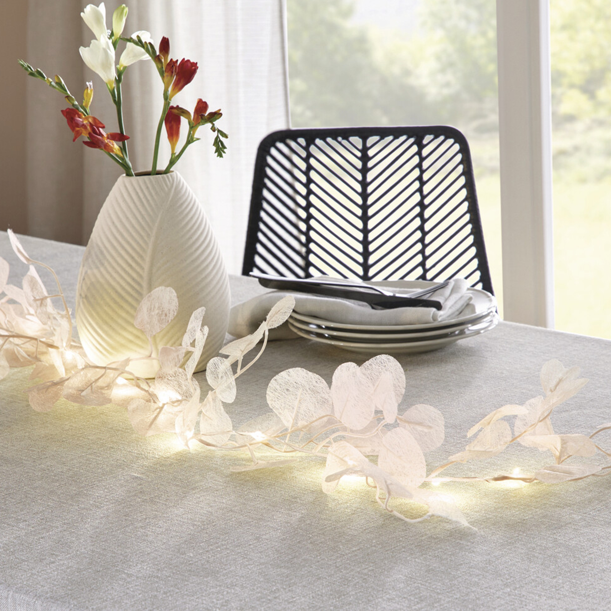 Acheter Guirlande LED "Soft Leaves"  dans la boutique en ligne de Frank Flechtwaren
