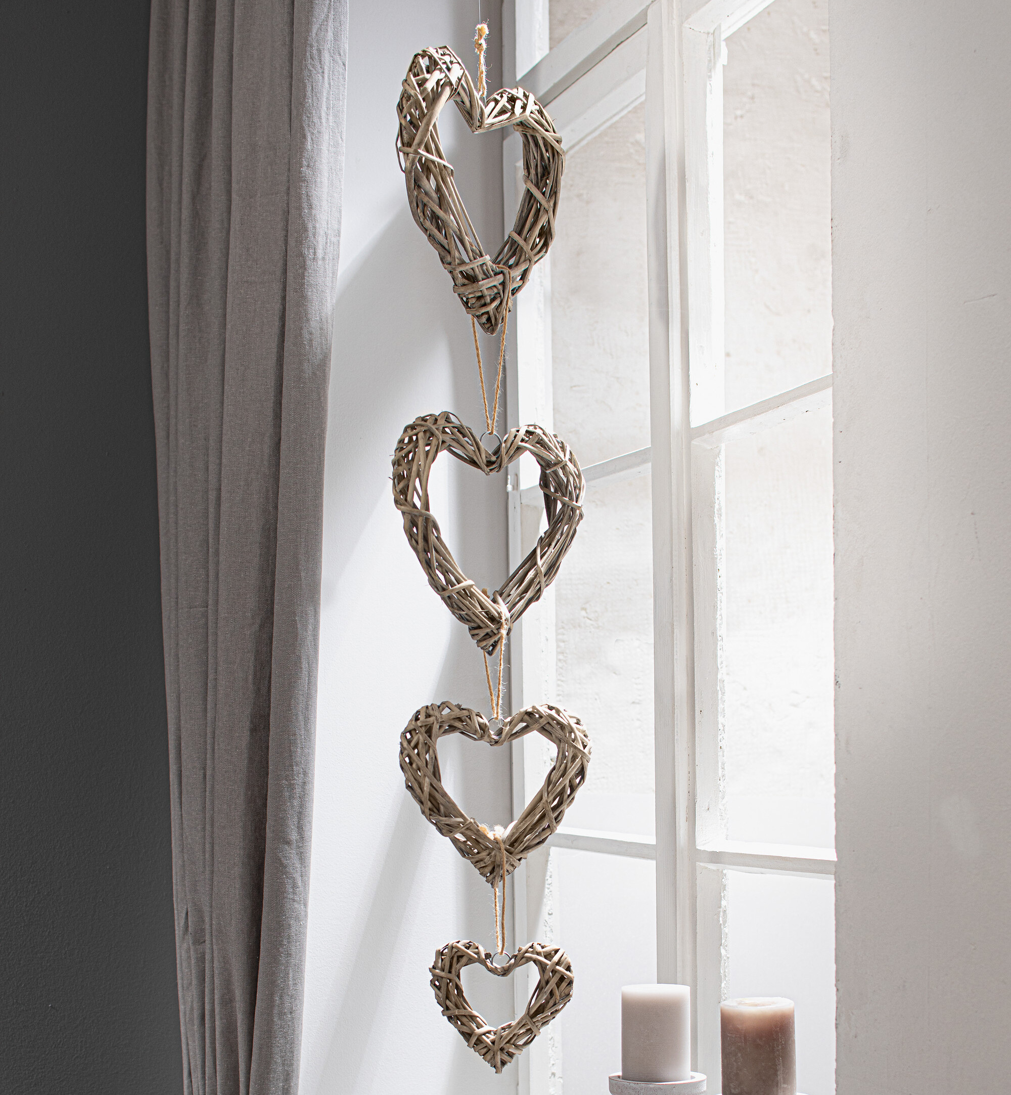 Acheter Suspension "guirlande de cœurs"  dans la boutique en ligne de Frank Flechtwaren