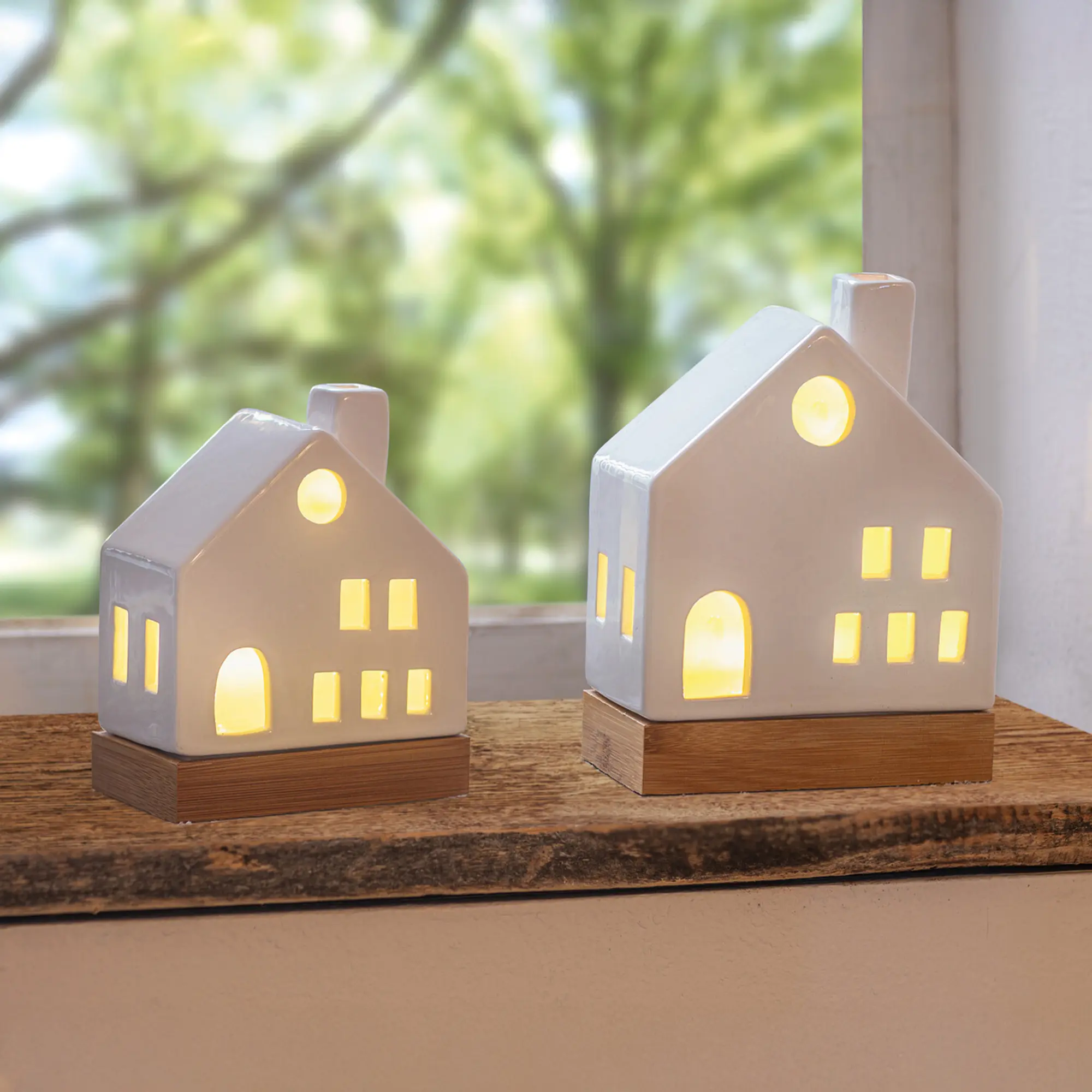 Acheter Lot de 2 maisons LED "blanc"  dans la boutique en ligne de Frank Flechtwaren
