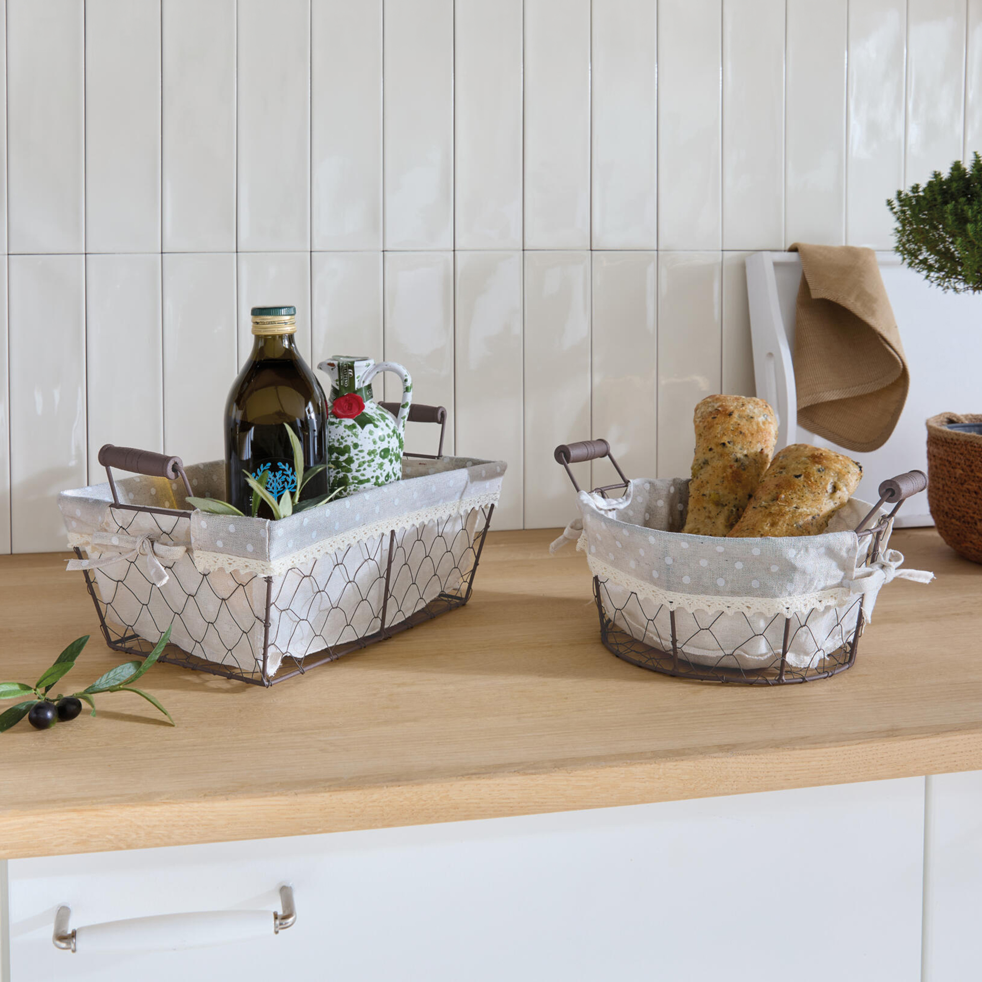 Acheter Panier de rangement "petits pois", rond  dans la boutique en ligne de Frank Flechtwaren pour Cuisine