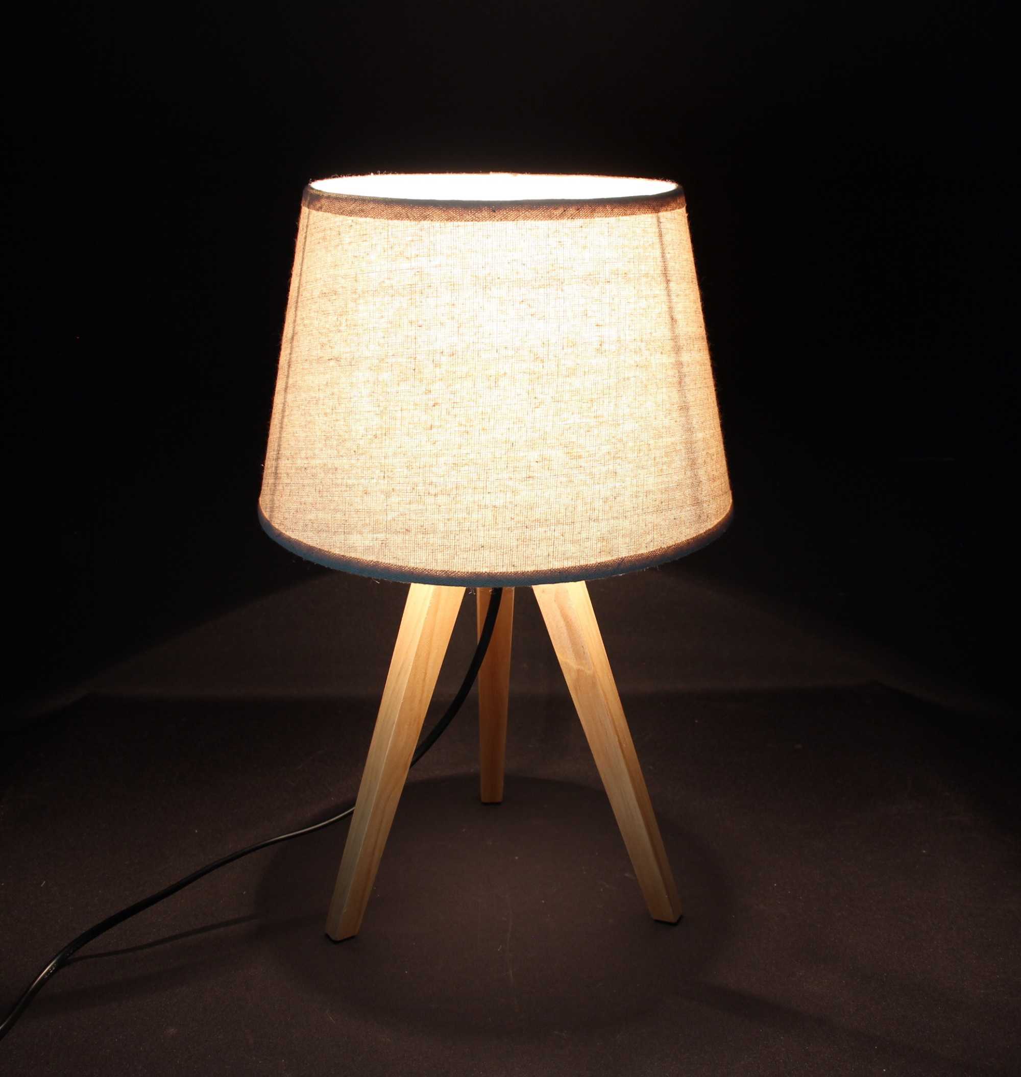 Acheter Lampe de table "nature" dans la boutique en ligne de Frank Flechtwaren pour Salon Acheter Lampe de table "nature" dans la boutique en ligne de Frank Flechtwaren pour Salon