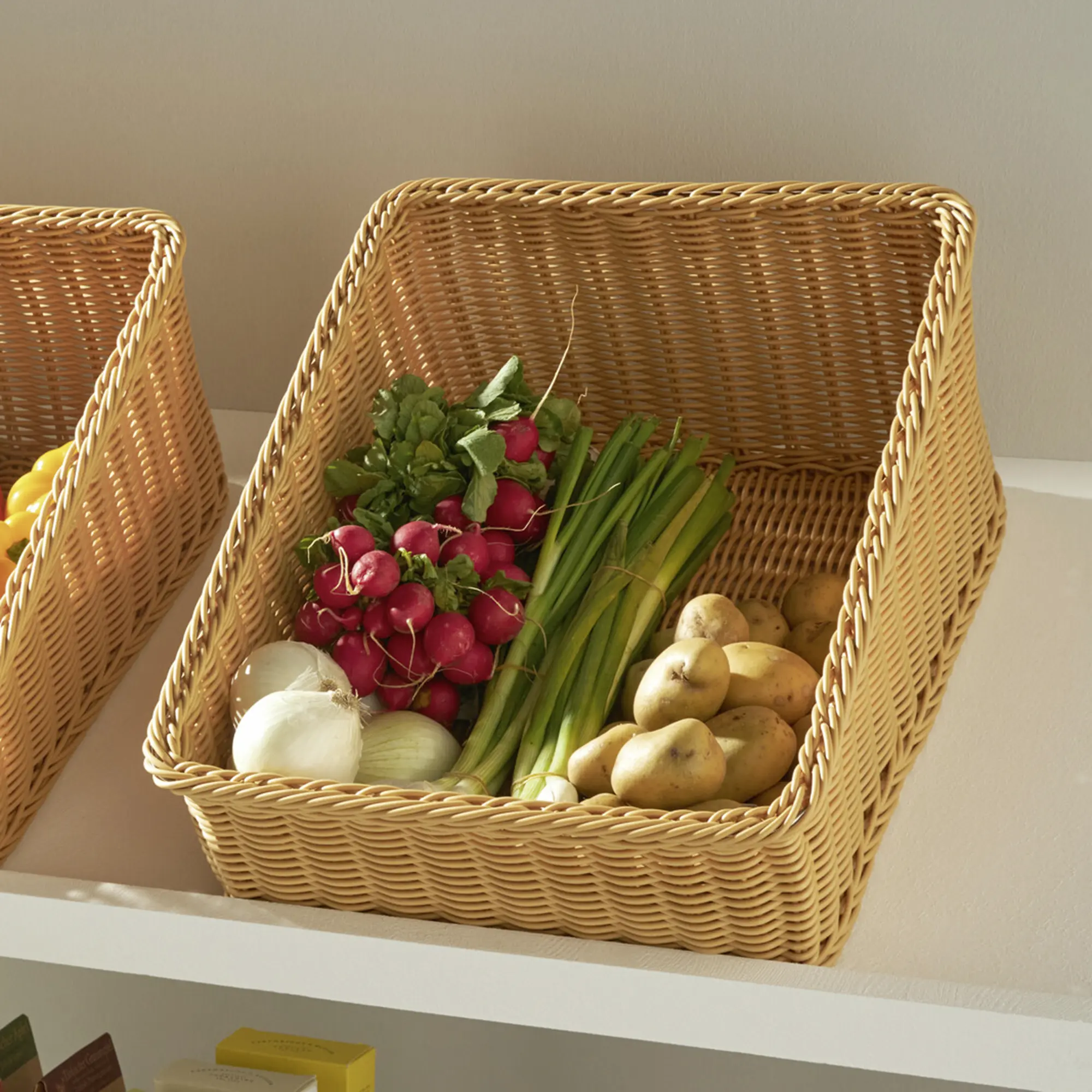 Acheter Panier d'étalage "poly" , 40 x 50 cm  dans la boutique en ligne de Frank Flechtwaren