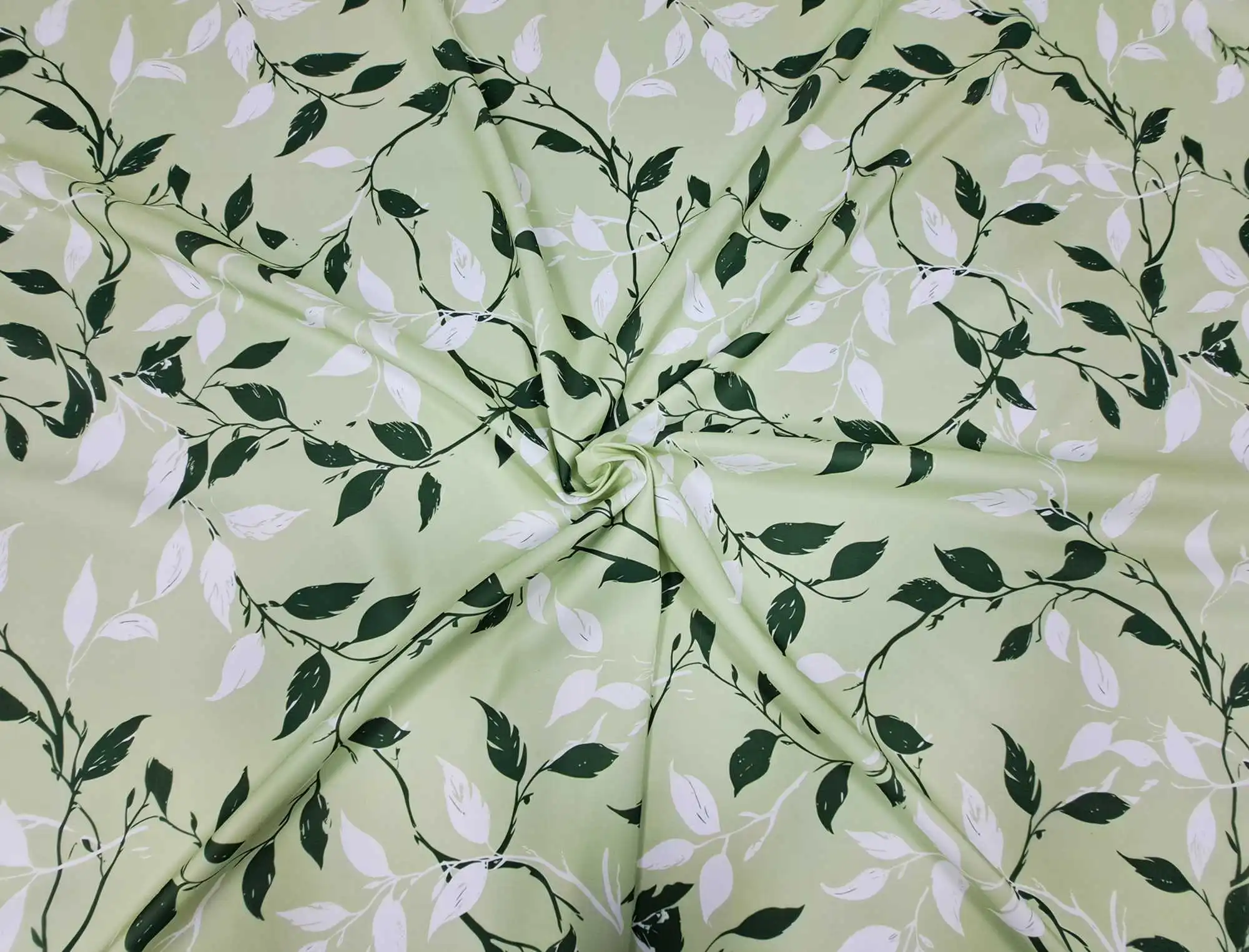 Acheter Nappe "vrille" dans la boutique en ligne de Frank Flechtwaren pour Pâques Acheter Nappe "vrille" dans la boutique en ligne de Frank Flechtwaren pour Pâques