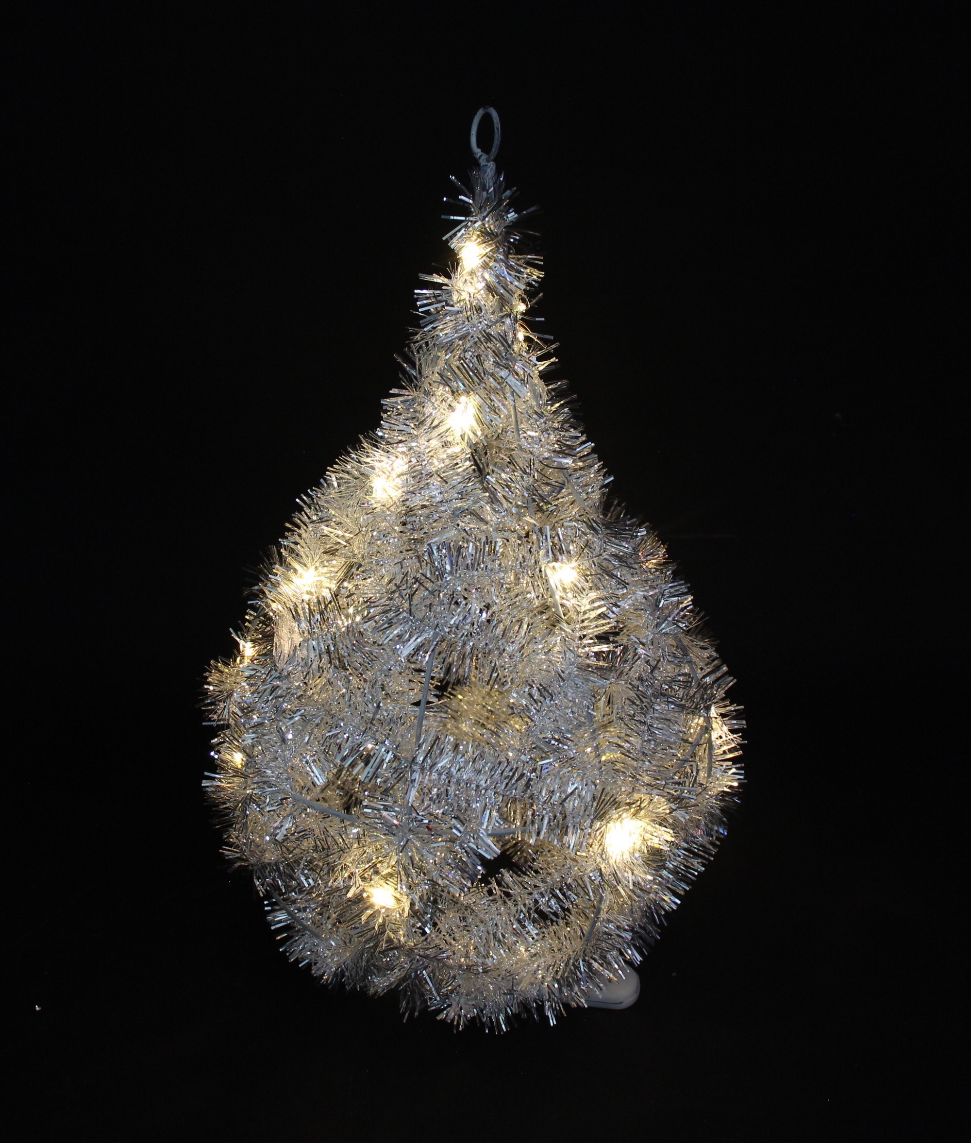 Acheter Goutte LED "scintillement argenté"  dans la boutique en ligne de Frank Flechtwaren pour Décorations à suspendre