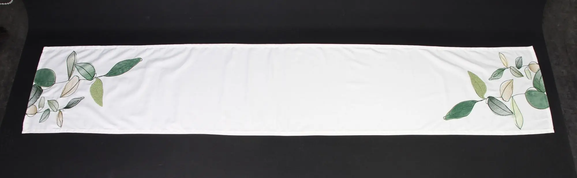 Acheter Chemin de table "feuilles"  dans la boutique en ligne de Frank Flechtwaren pour Chemins de table