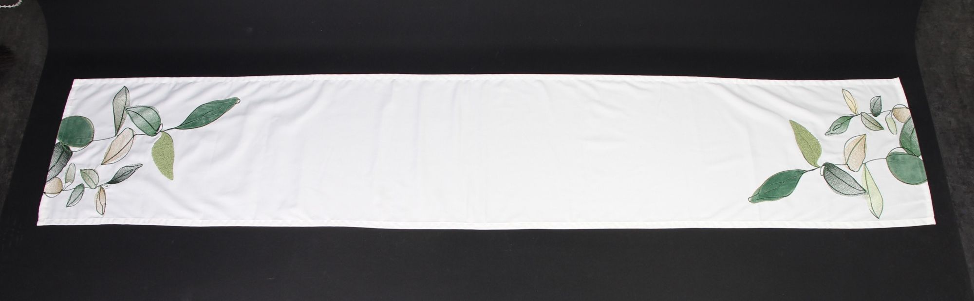 Acheter Chemin de table "feuilles"  dans la boutique en ligne de Frank Flechtwaren pour Chemins de table
