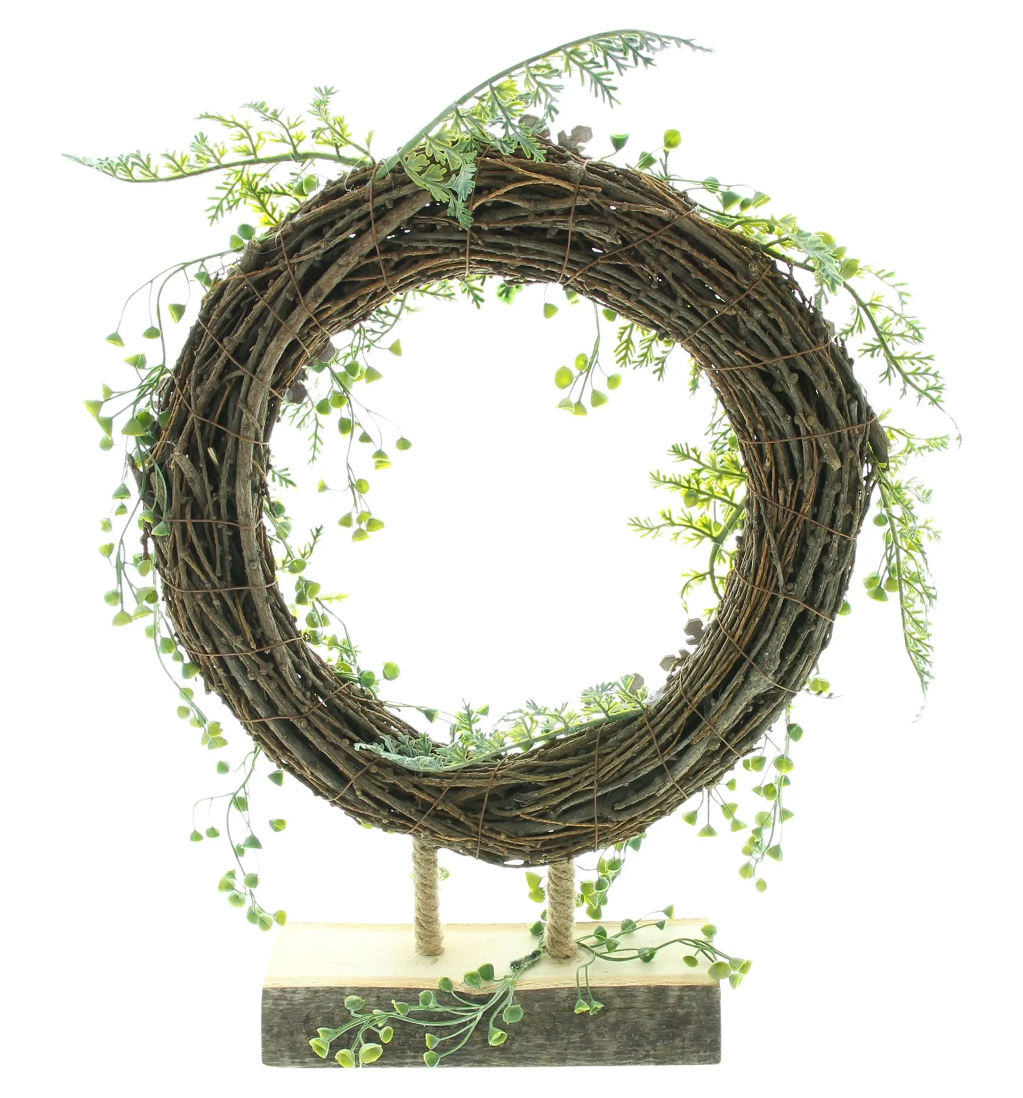 Acheter Couronne "hivernale" dans la boutique en ligne de Frank Flechtwaren pour Couronnes de Noël Acheter Couronne "hivernale" dans la boutique en ligne de Frank Flechtwaren pour Couronnes de Noël