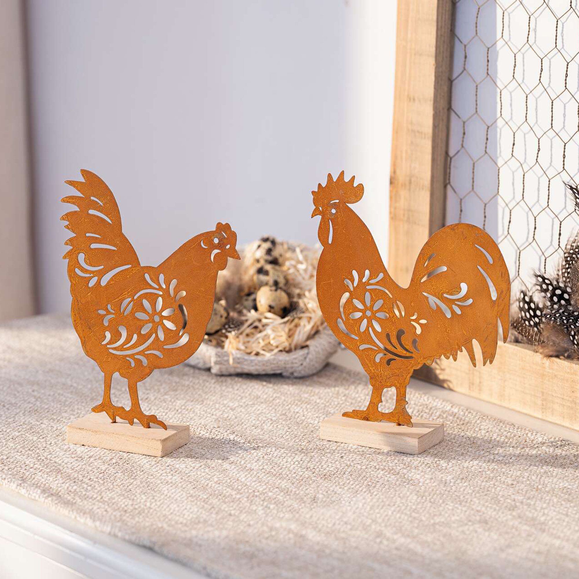 Acheter Lot de 2 figurines "poule &amp; coq"  dans la boutique en ligne de Frank Flechtwaren pour Pâques