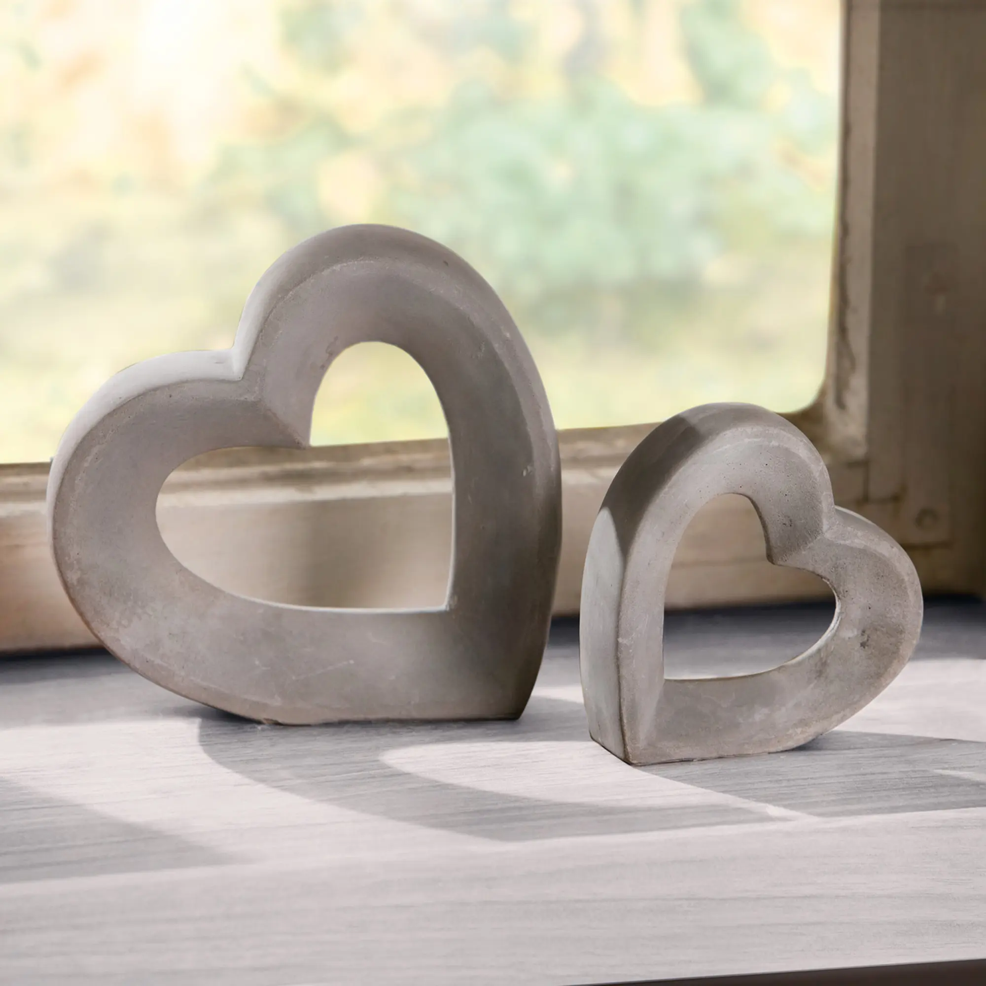 Acheter Lot de 2 cœurs "gris"  dans la boutique en ligne de Frank Flechtwaren pour Coup de coeur