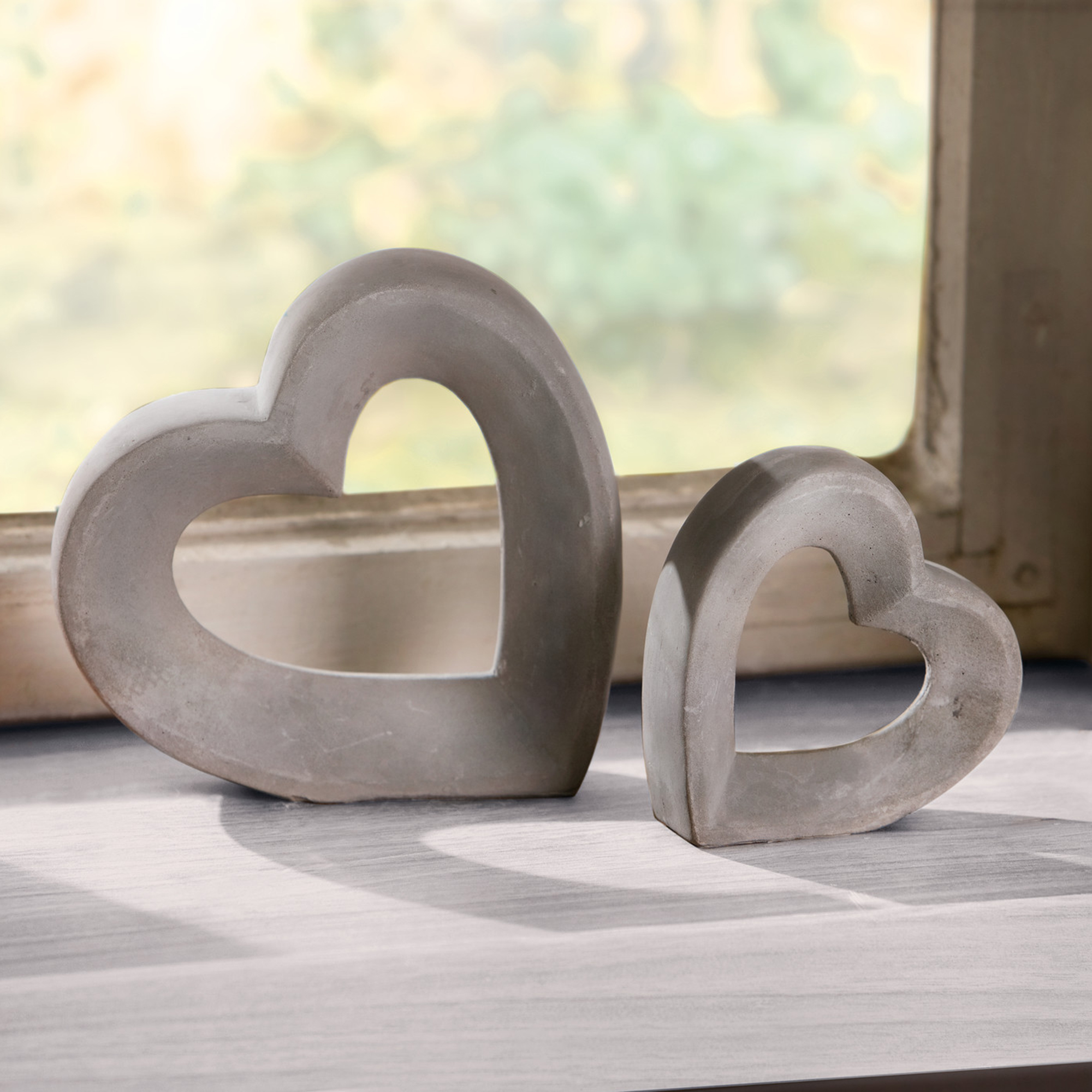 Acheter Lot de 2 cœurs "gris"  dans la boutique en ligne de Frank Flechtwaren