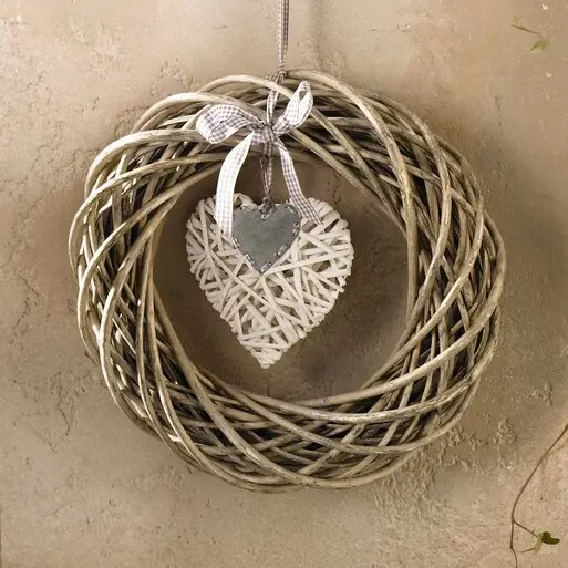 Acheter Couronne "romance"  dans la boutique en ligne de Frank Flechtwaren pour Pâques