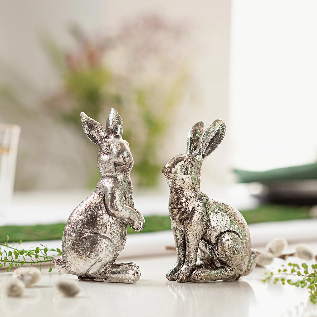 Acheter Lot de 2 lapins "argenté"  dans la boutique en ligne de Frank Flechtwaren