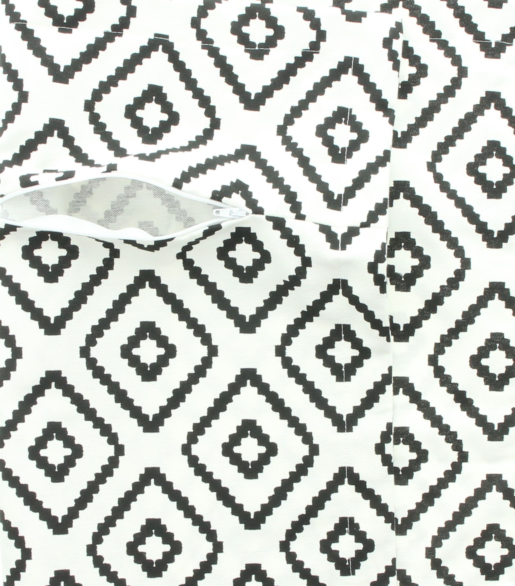 Acheter Housse de coussin "White &amp; Black"  dans la boutique en ligne de Frank Flechtwaren pour Pâques