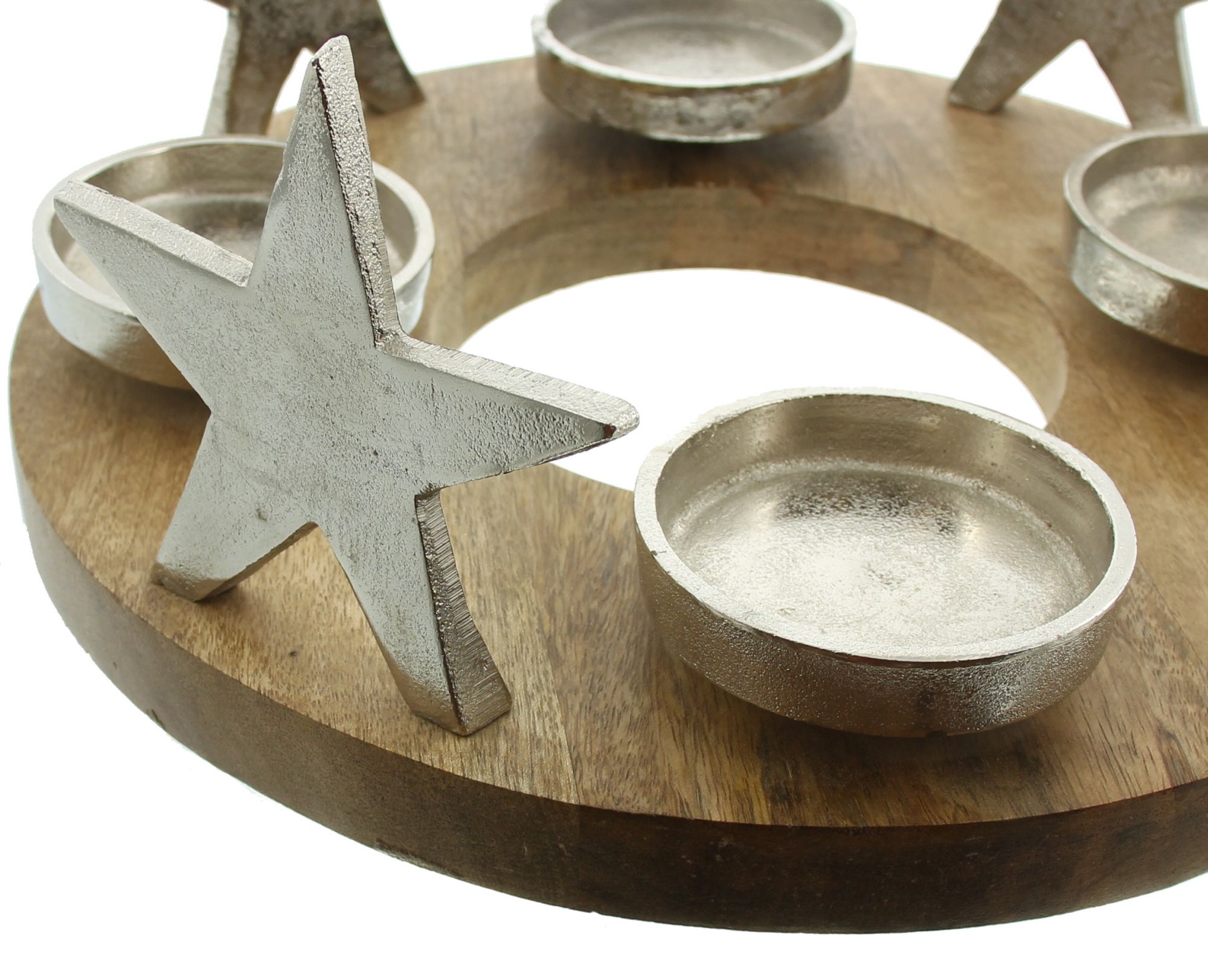 Acheter Couronne de l'avent "étoiles argentées"  dans la boutique en ligne de Frank Flechtwaren pour Couronnes