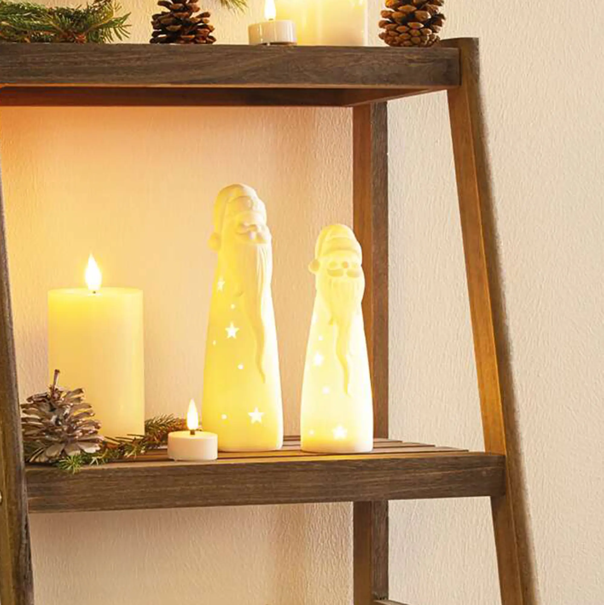 Acheter Lot de 2 Santas "White"  dans la boutique en ligne de Frank Flechtwaren