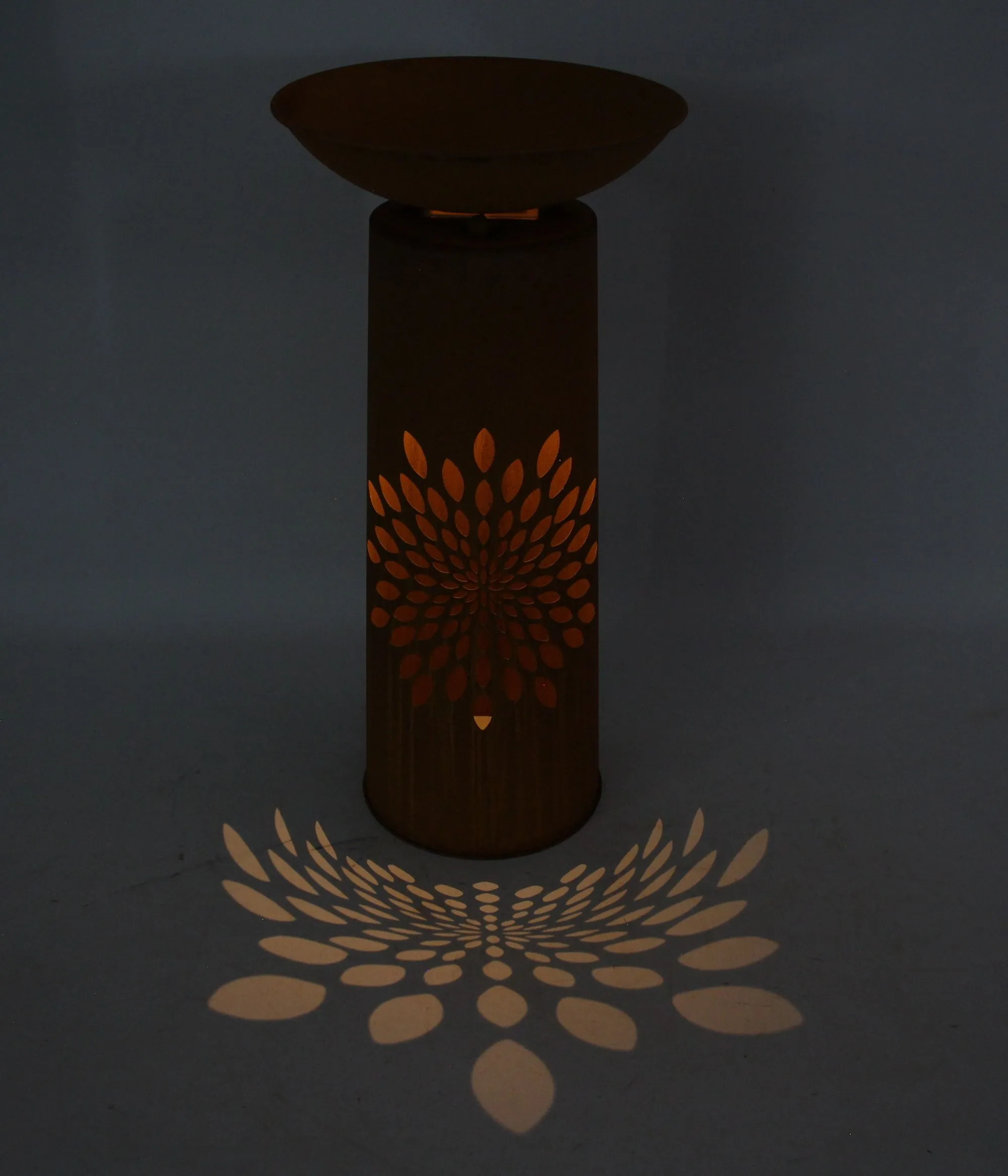 Acheter Colonne LED "Fleur"  dans la boutique en ligne de Frank Flechtwaren pour Colonnes décoratives