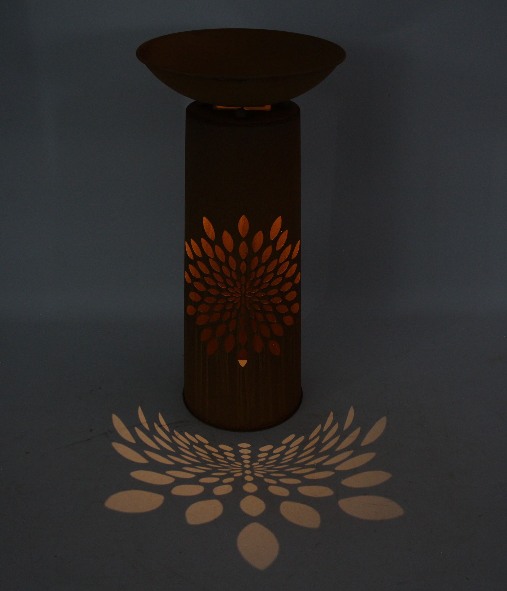 Acheter Colonne LED "Fleur"  dans la boutique en ligne de Frank Flechtwaren pour Éclairage LED