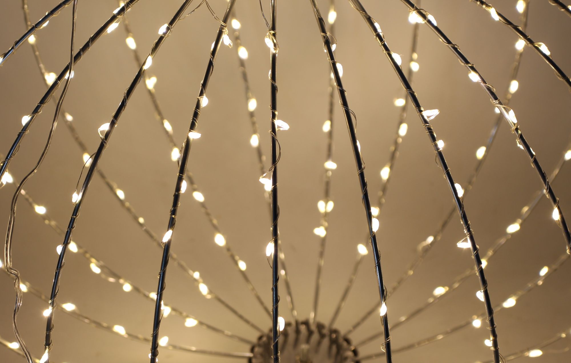 Acheter Grande boule LED "Shine"  dans la boutique en ligne de Frank Flechtwaren pour Luminaires de jardin