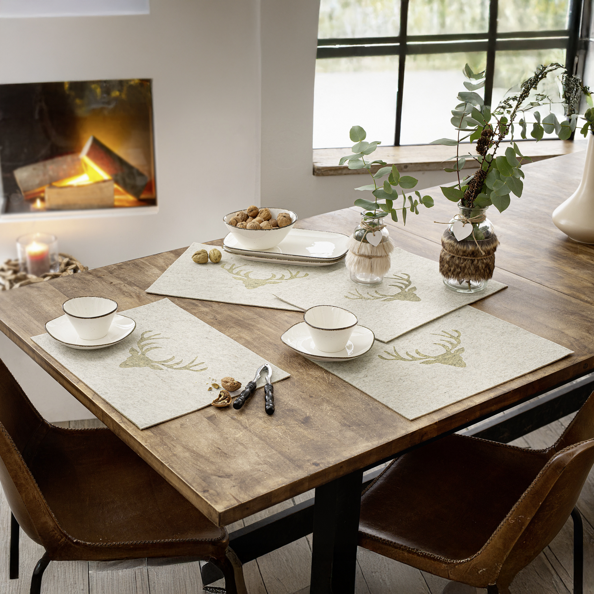 Acheter Lot de 4 sets de table "cerf"  dans la boutique en ligne de Frank Flechtwaren