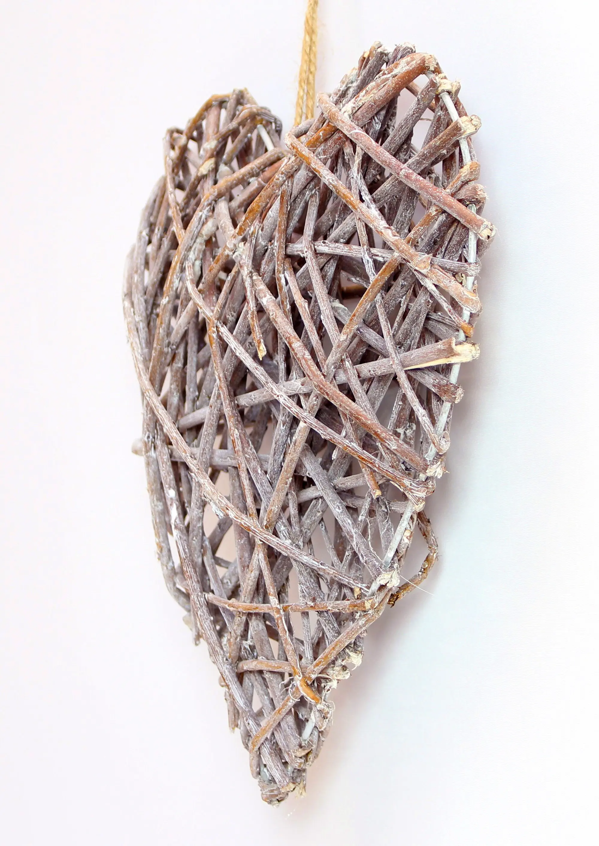 Acheter Suspension "coeur en osier"  dans la boutique en ligne de Frank Flechtwaren pour Suspensions décoratives Acheter Suspension "coeur en osier"  dans la boutique en ligne de Frank Flechtwaren pour Suspensions décoratives