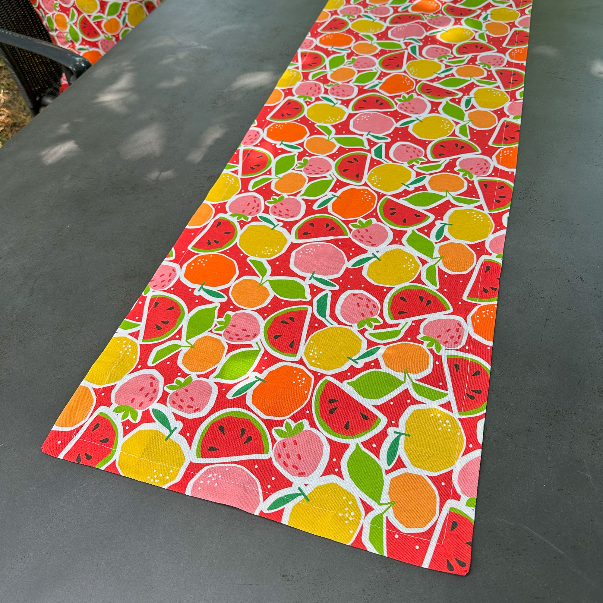 Acheter Chemin de table "Tutti Frutti"  dans la boutique en ligne de Frank Flechtwaren pour Textiles