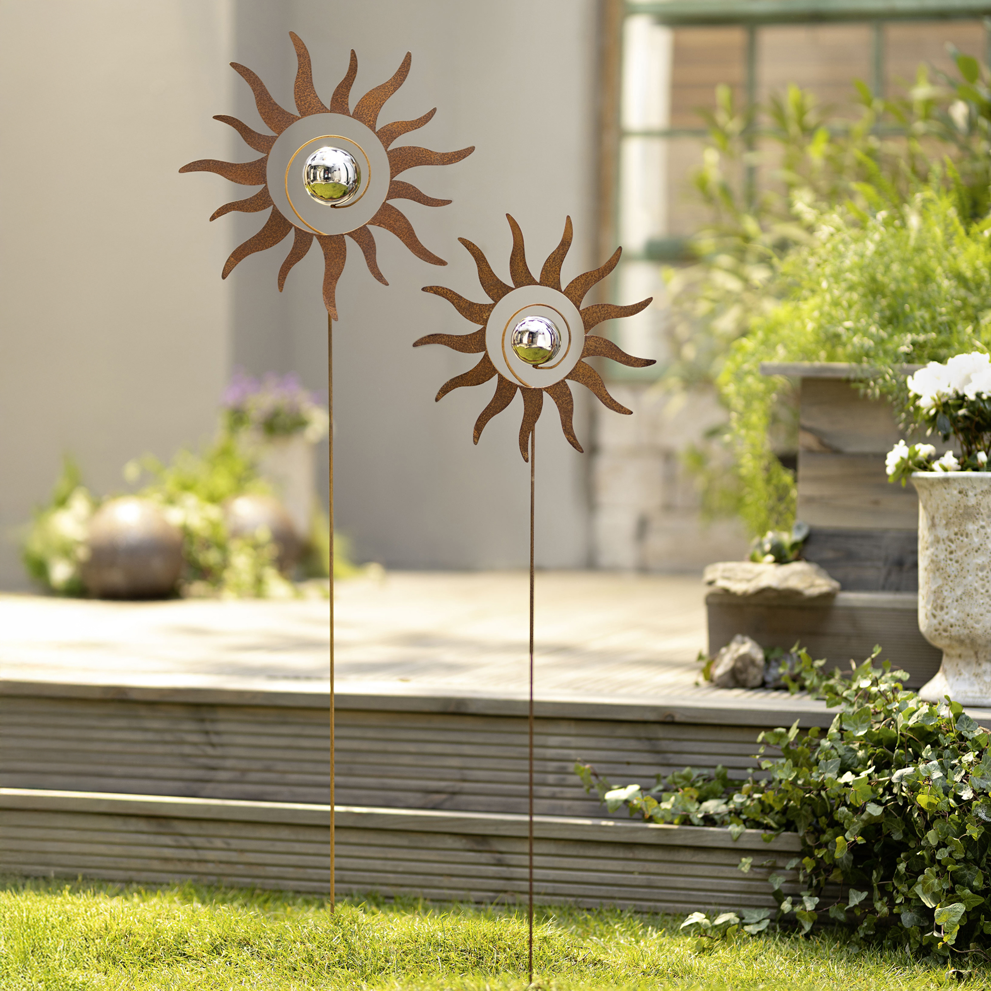 Acheter Lot de 2 pics de jardin "boule/soleil"  dans la boutique en ligne de Frank Flechtwaren